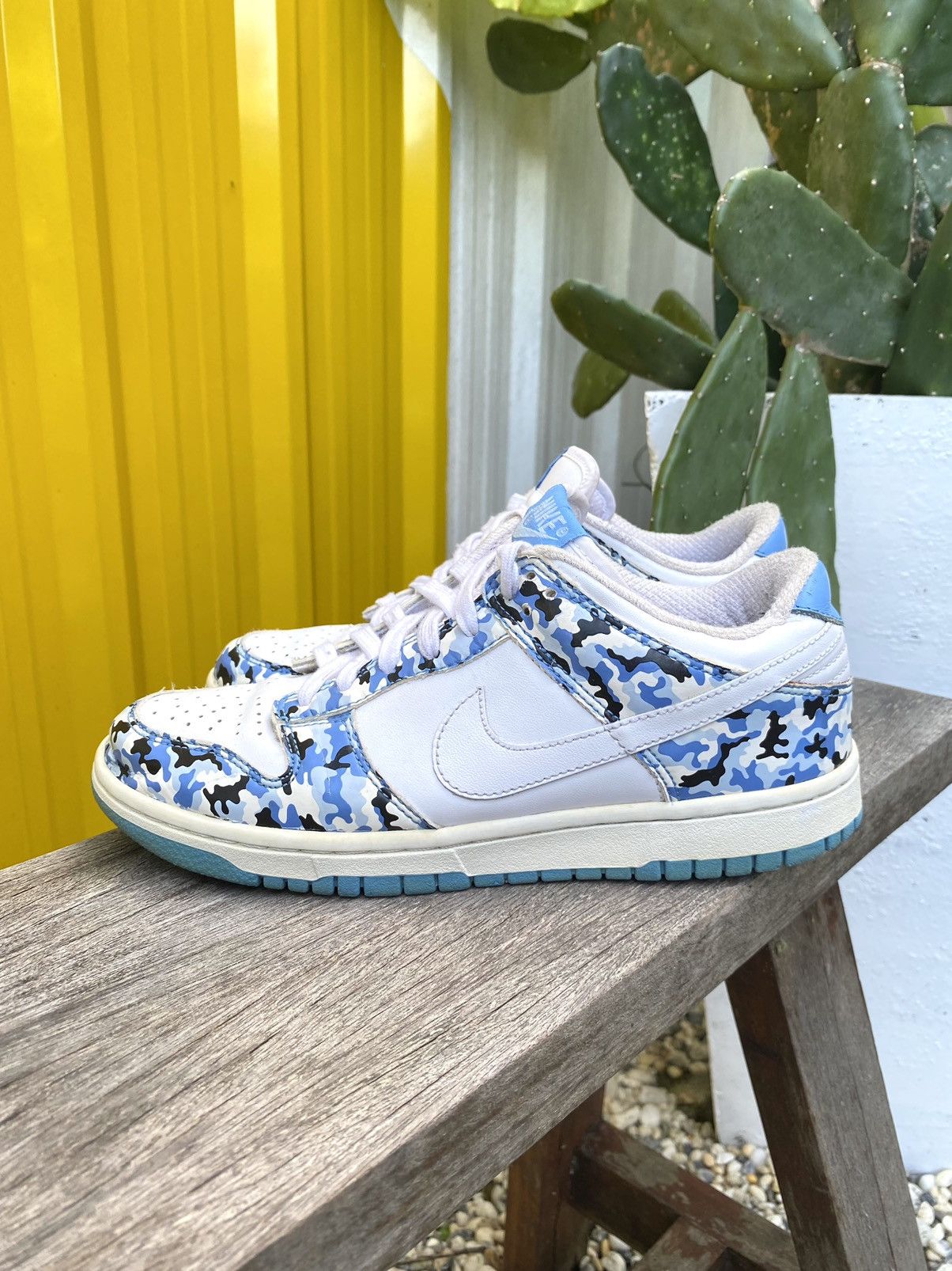 Nike Rare Nike dunk low camo blue white 2006 Size US 7.5 / IT 37.5 - 1 Thumbnail