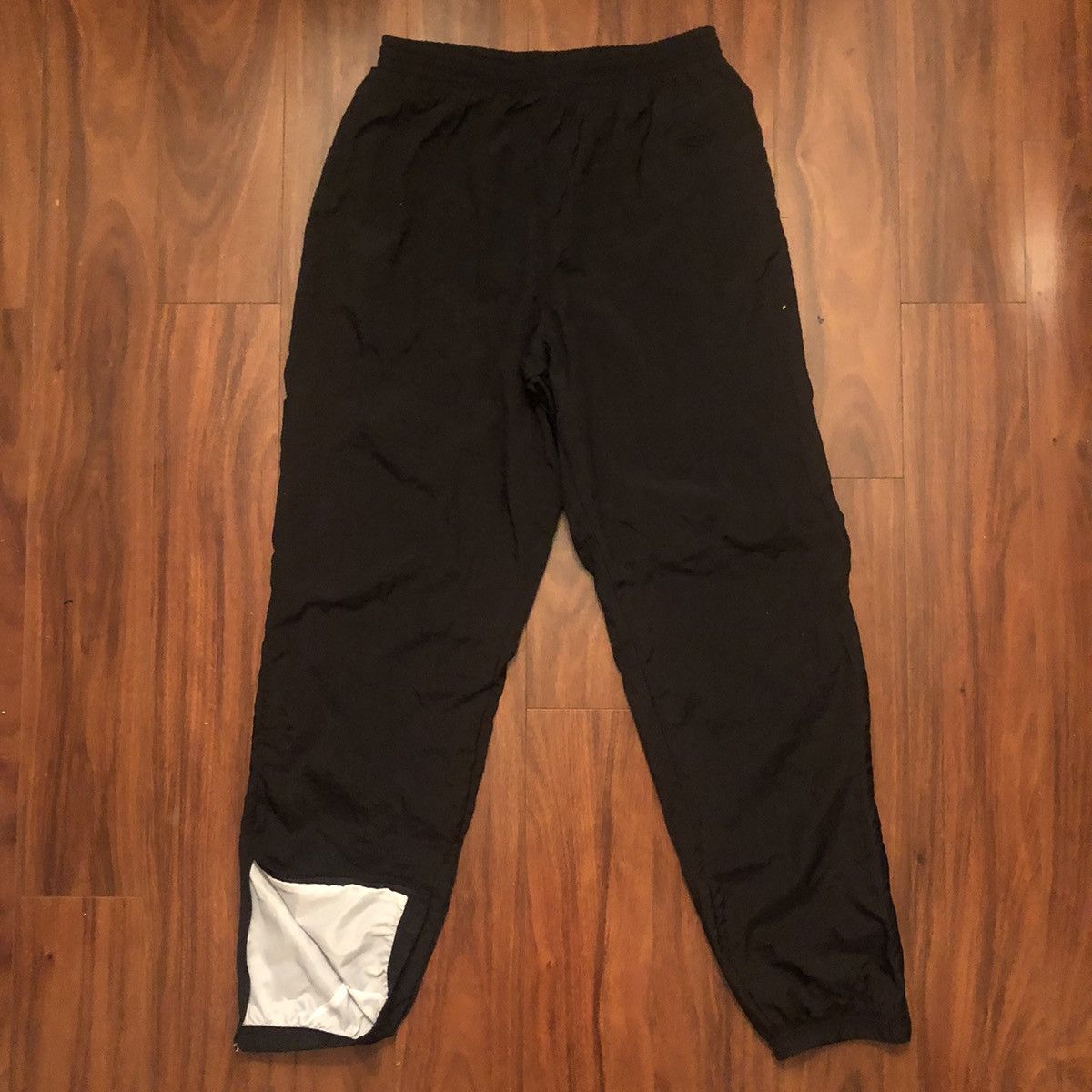 Reebok × Vintage vintage 90s lined Reebok Track pants Windbreaker sweatpants Size US 32 / EU 48 - 2 Thumbnail