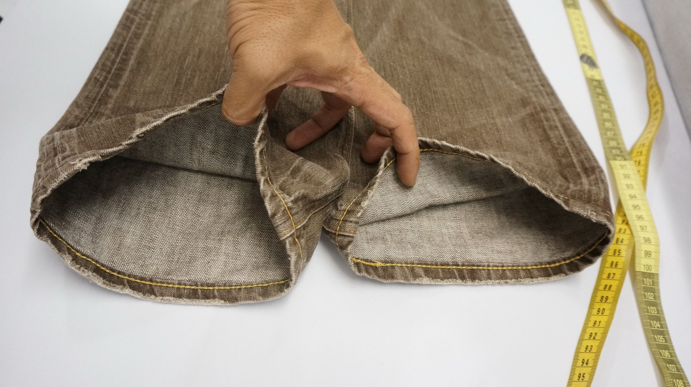Edwin 🔥 Flare Vintage EDWIN 503 Japan Distressed Brown Jeans W30 Size US 30 / EU 46 - 23 Thumbnail