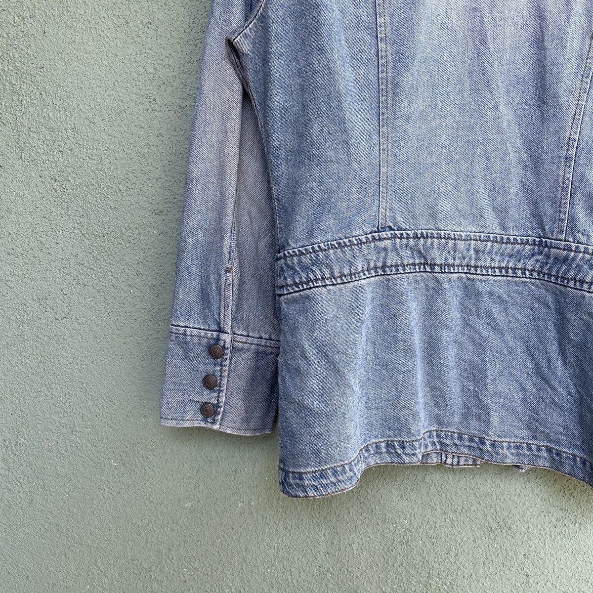Japanese Brand × Vintage Vintage DAILY TOPICS Faded Button Ups Denim Jacket Size US S / EU 44-46 / 1 - 9 Thumbnail