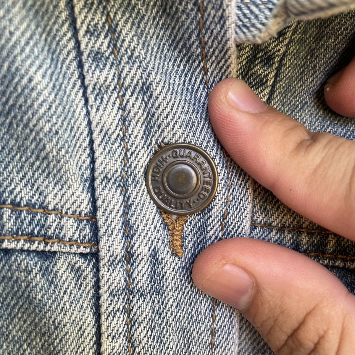 Japanese Brand × Vintage Vintage DAILY TOPICS Faded Button Ups Denim Jacket Size US S / EU 44-46 / 1 - 6 Thumbnail
