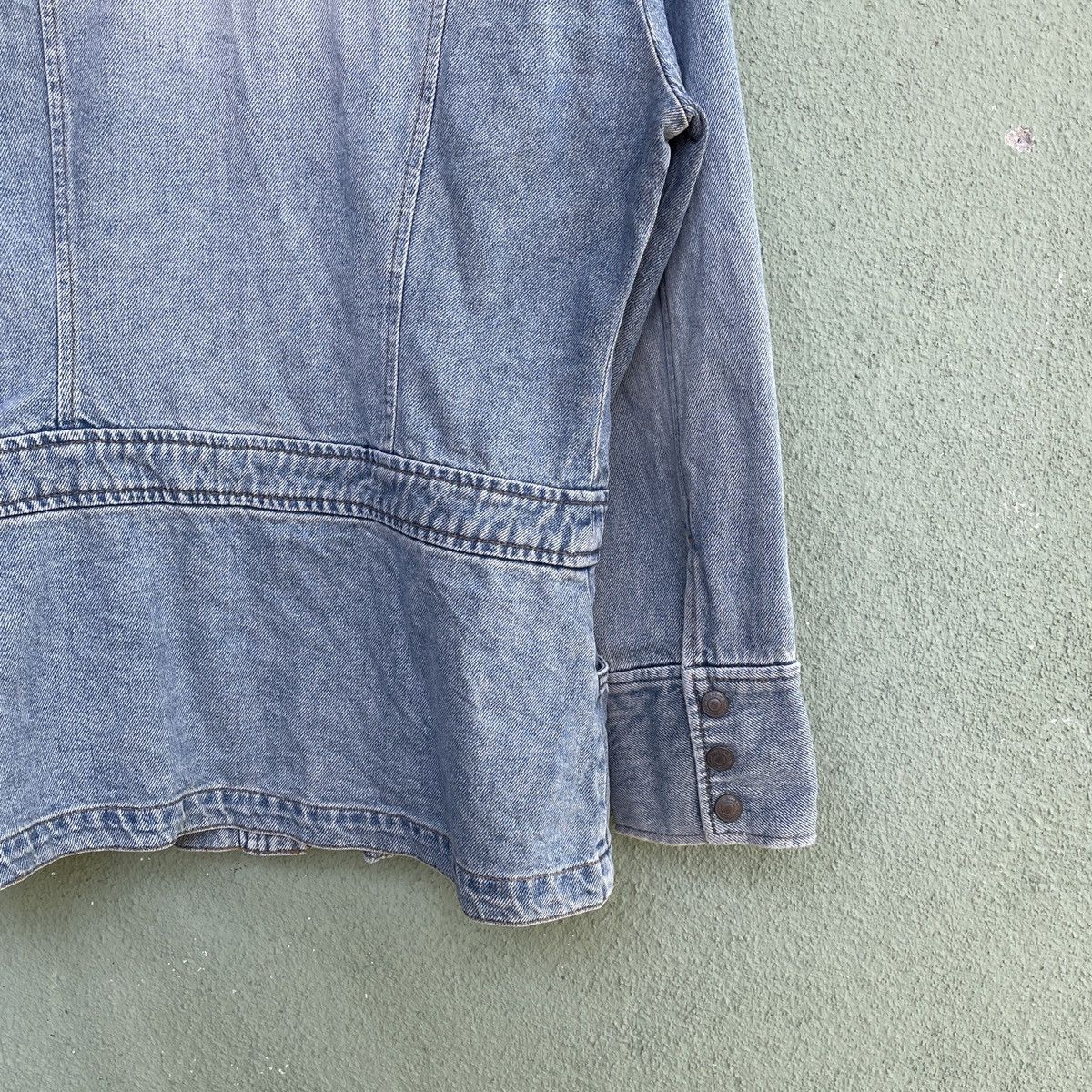 Japanese Brand × Vintage Vintage DAILY TOPICS Faded Button Ups Denim Jacket Size US S / EU 44-46 / 1 - 10 Thumbnail