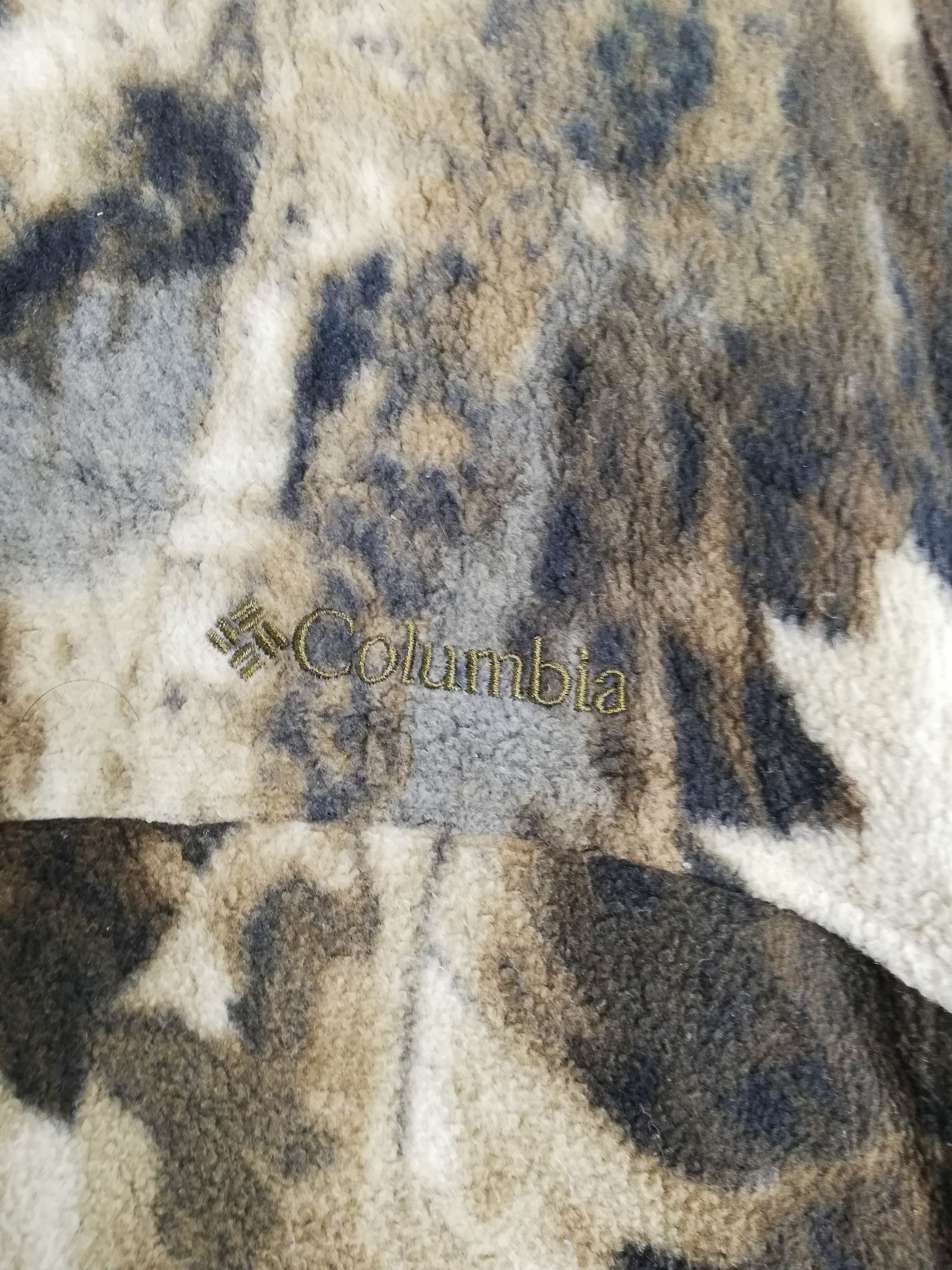 Columbia × Japanese Brand 💥Columbia Realtree Camouflage Allover Fleece Jacket #0676 Size US L / EU 52-54 / 3 - 4 Thumbnail