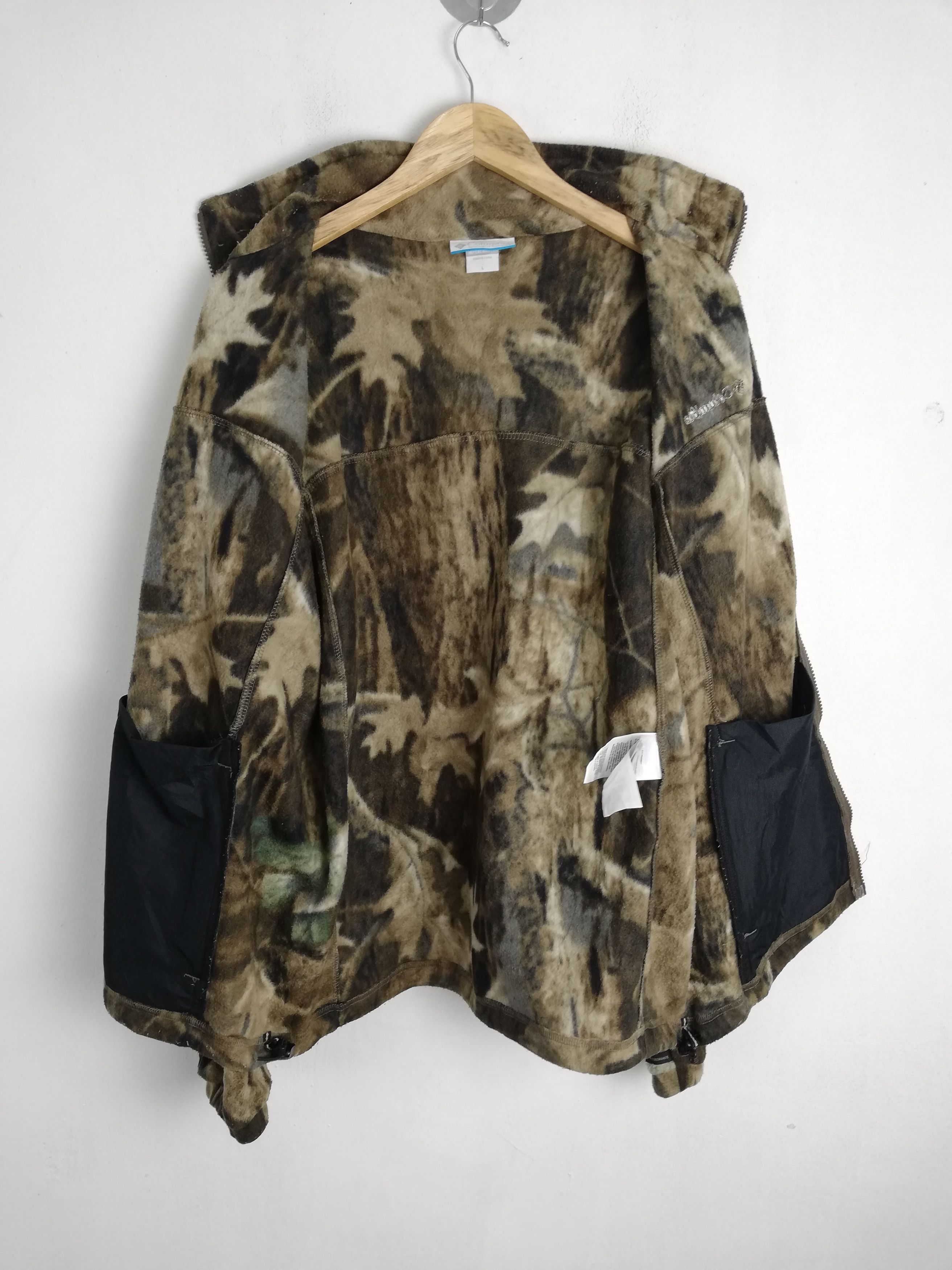 Columbia × Japanese Brand 💥Columbia Realtree Camouflage Allover Fleece Jacket #0676 Size US L / EU 52-54 / 3 - 10 Thumbnail