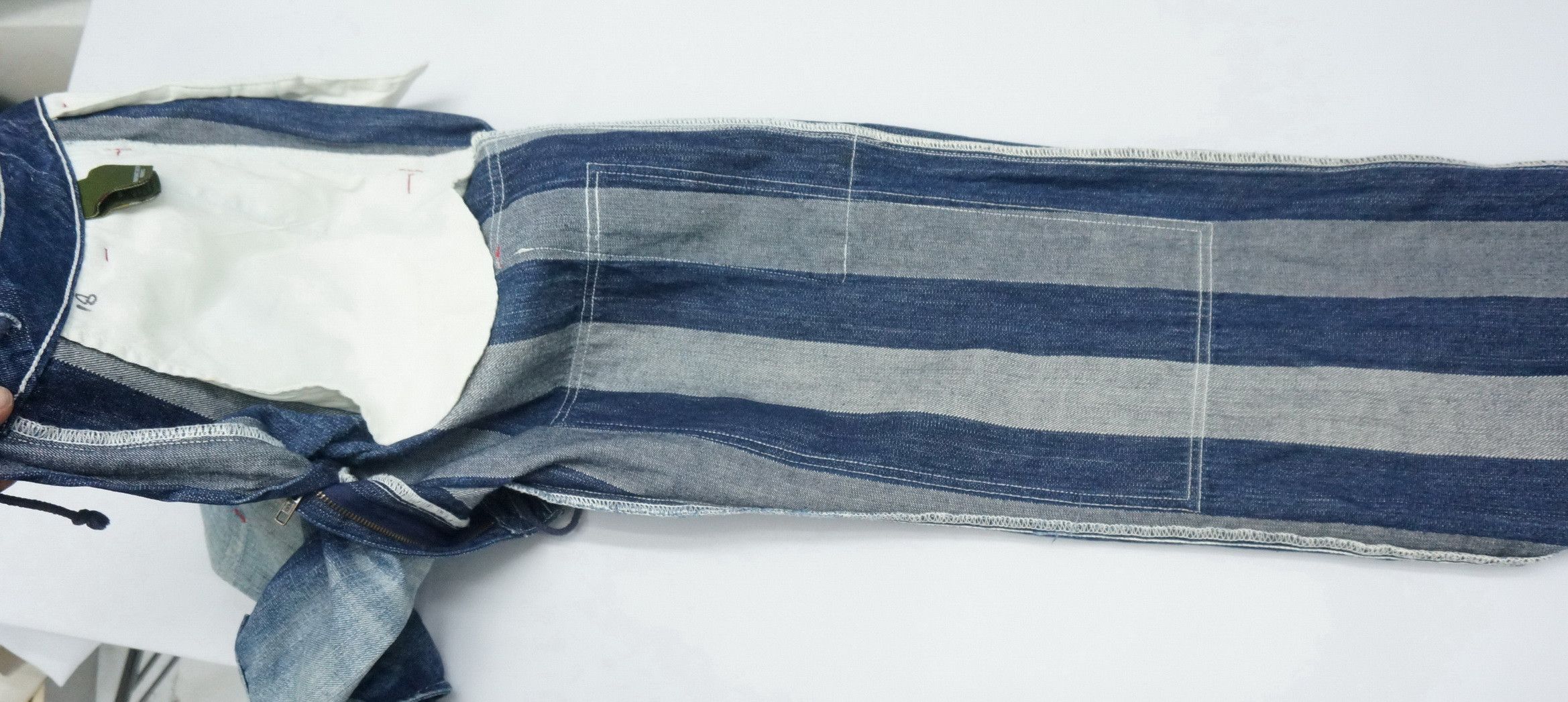 Akademiks Dope! AKDMKS Akademiks Roll Up Patch Knee Cargo Jeans Size US 34 / EU 50 - 21 Thumbnail
