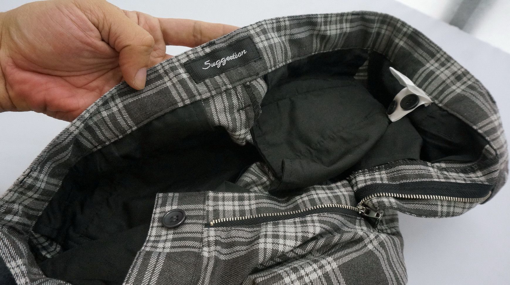 Japanese Brand SUGGESTIONS Punk Tartan Skinny Short Rise Cargo Pants Size US 31 - 15 Thumbnail