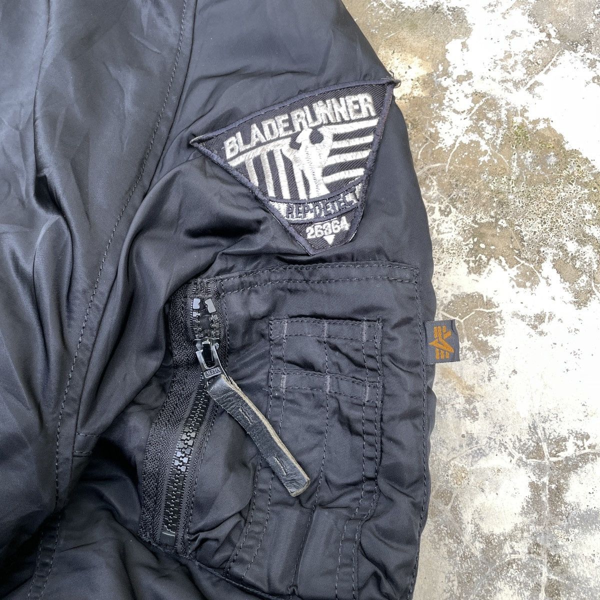 Alpha Industries × Vintage Vintage Alpha Industries Hoodie Bomber Jacket Size US M / EU 48-50 / 2 - 5 Thumbnail