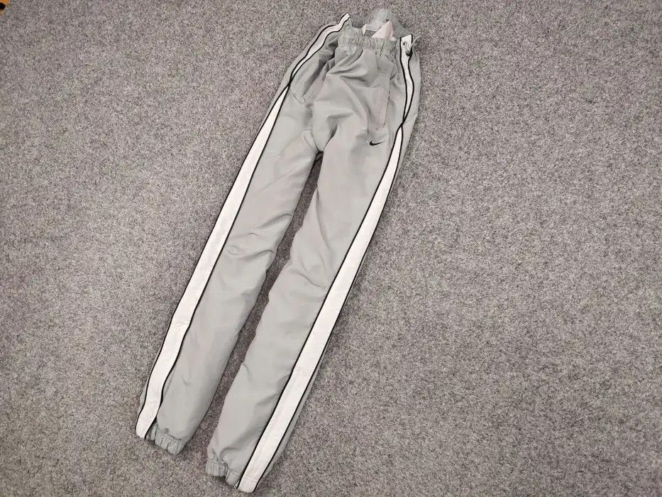 travis scott nike joggers
