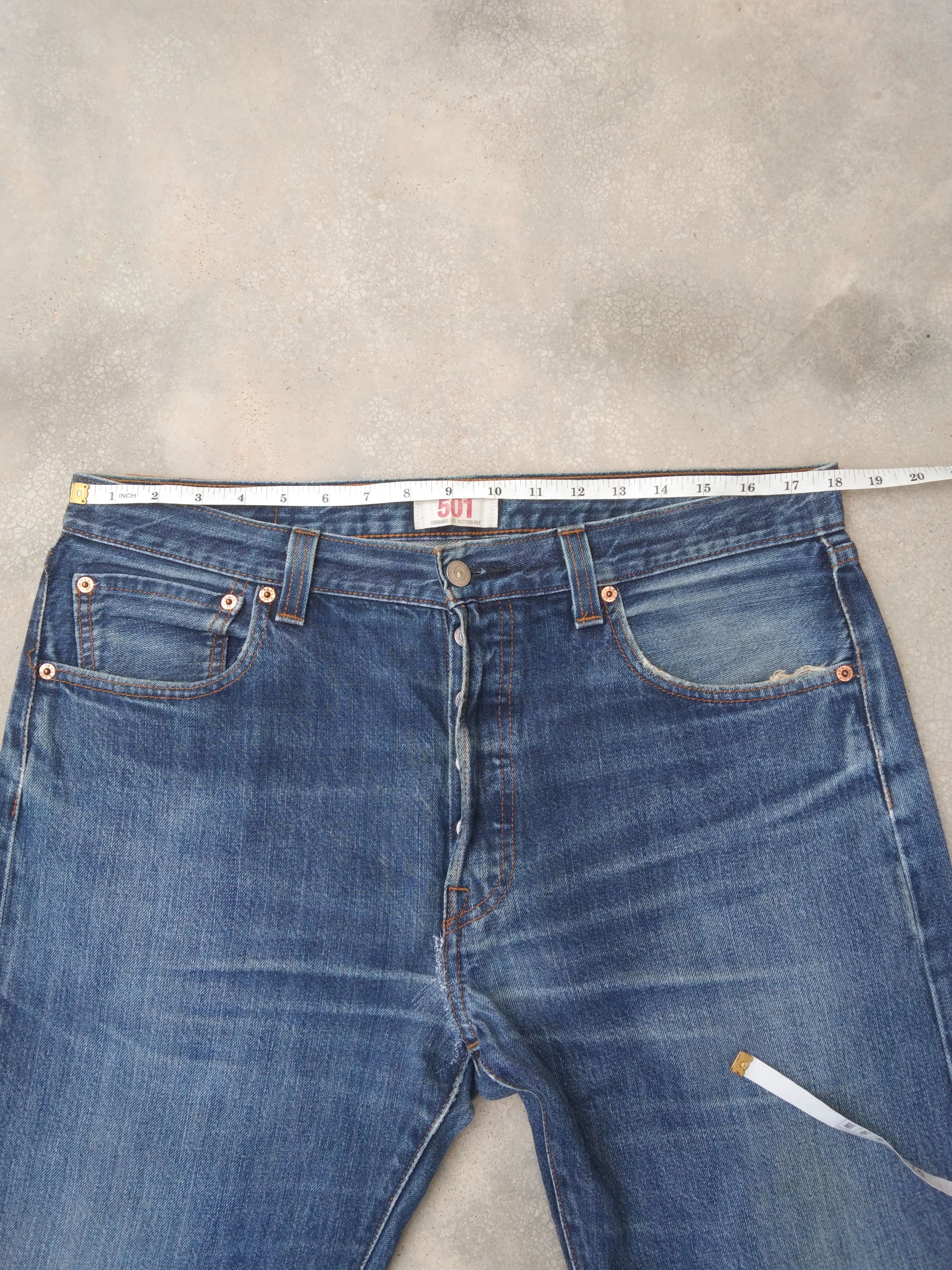 Levi's Vintage Levi's 501 Straight Leg Jeans 36x32 Size US 36 / EU 52 - 4 Thumbnail