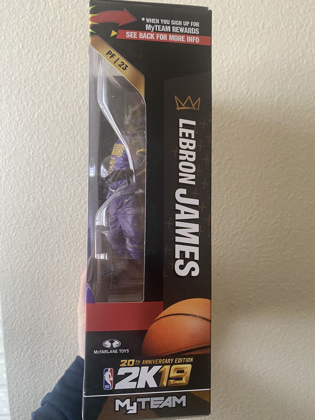 NBA LeBron 2K19 NTWRK Exclusive Figurine Size ONE SIZE - 2 Thumbnail