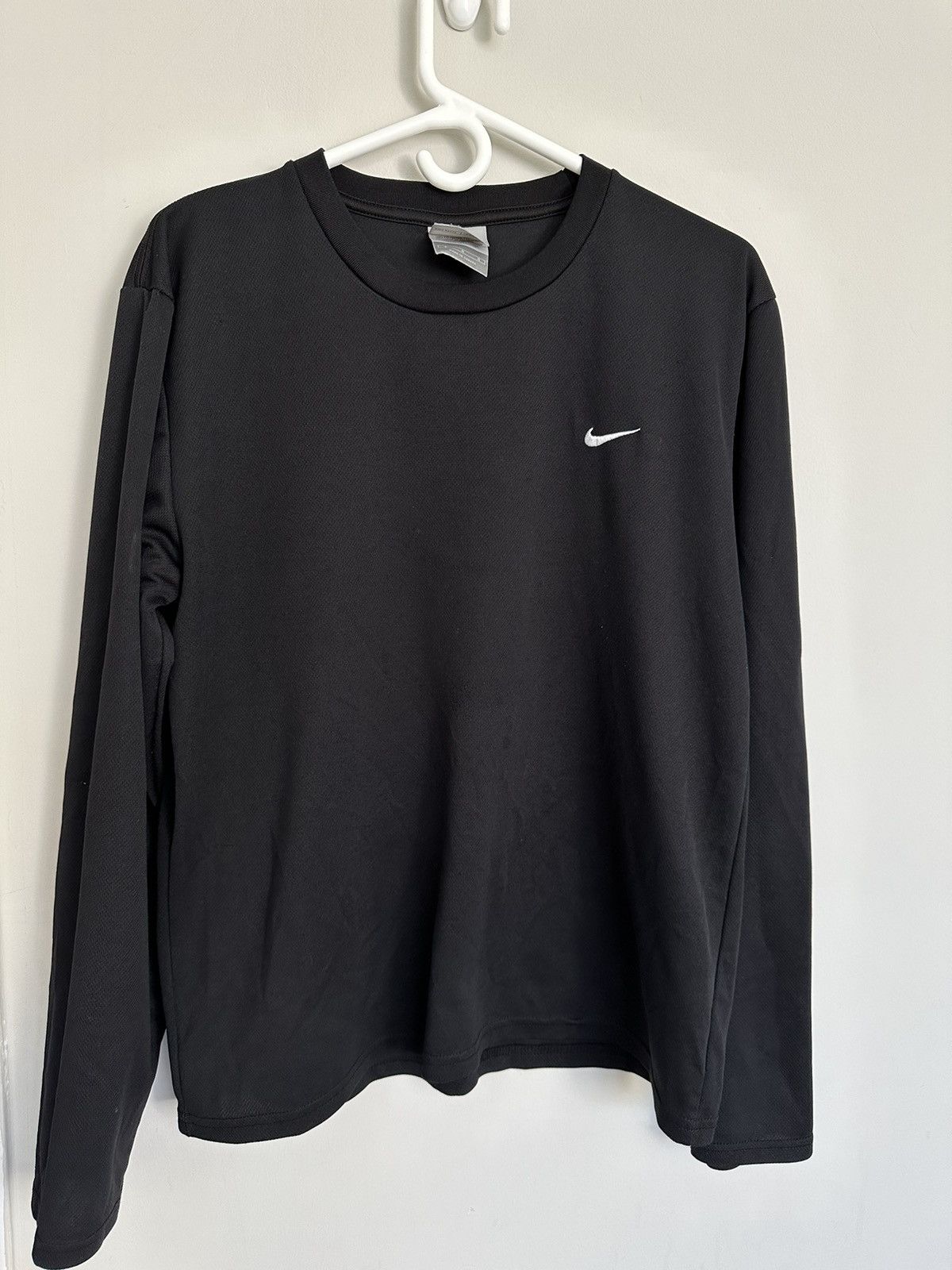 Nike × Vintage Vintage Nike swoosh logo black long sleeve t-shirt y2k Size US L / EU 52-54 / 3 - 1 Thumbnail