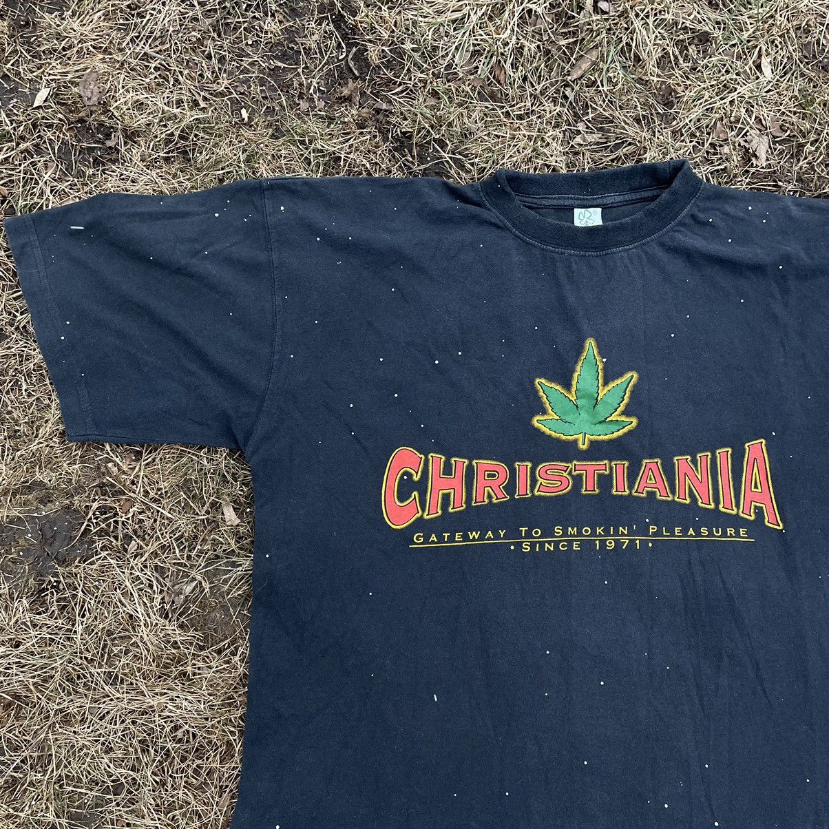 Vintage Vintage 90s Christiania Graphic Tee Sun Faded Rave Y2K L Size US L / EU 52-54 / 3 - 3 Thumbnail