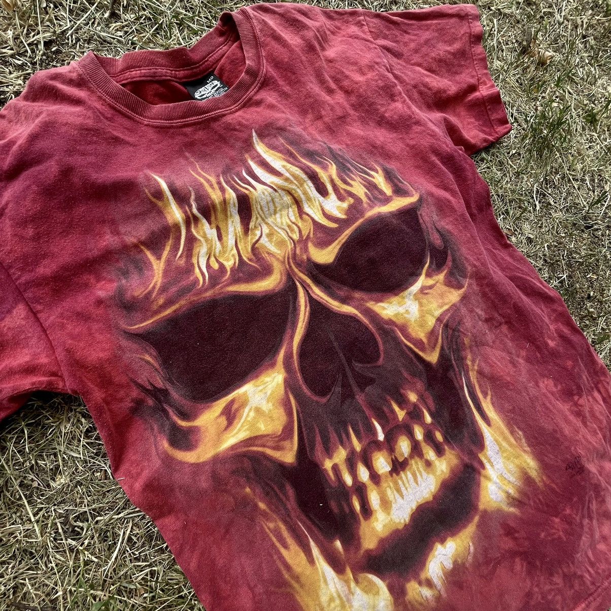 Vintage Vintage 90s Skull Fire Graphic Tee Grunge Thrashed Baggy M Size US M / EU 48-50 / 2 - 6 Thumbnail