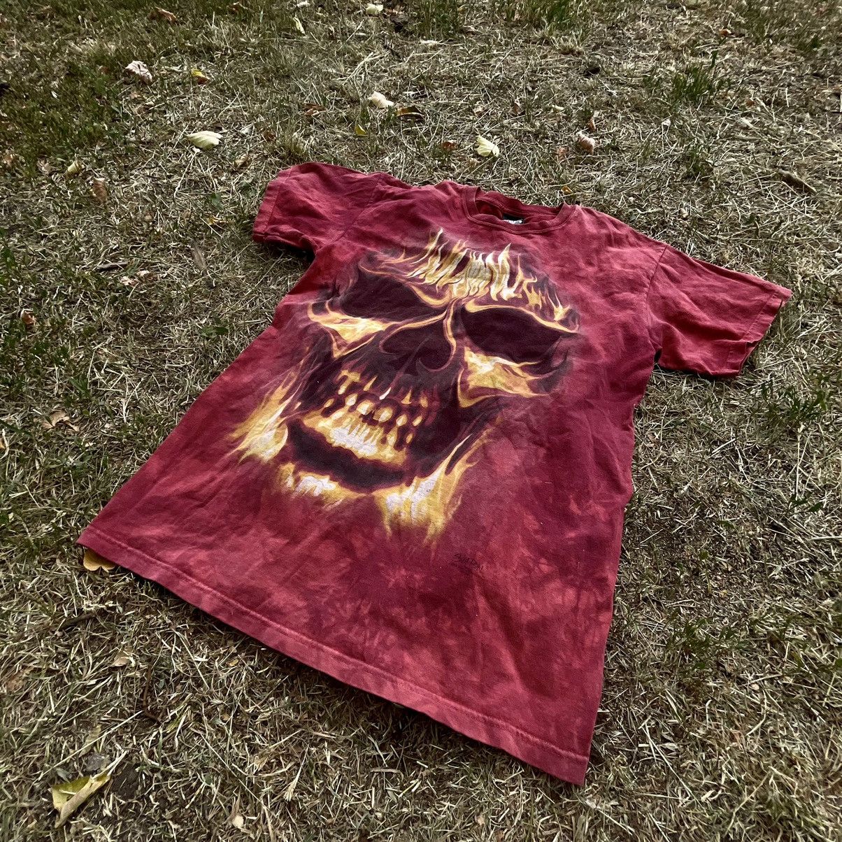 Vintage Vintage 90s Skull Fire Graphic Tee Grunge Thrashed Baggy M Size US M / EU 48-50 / 2 - 8 Thumbnail