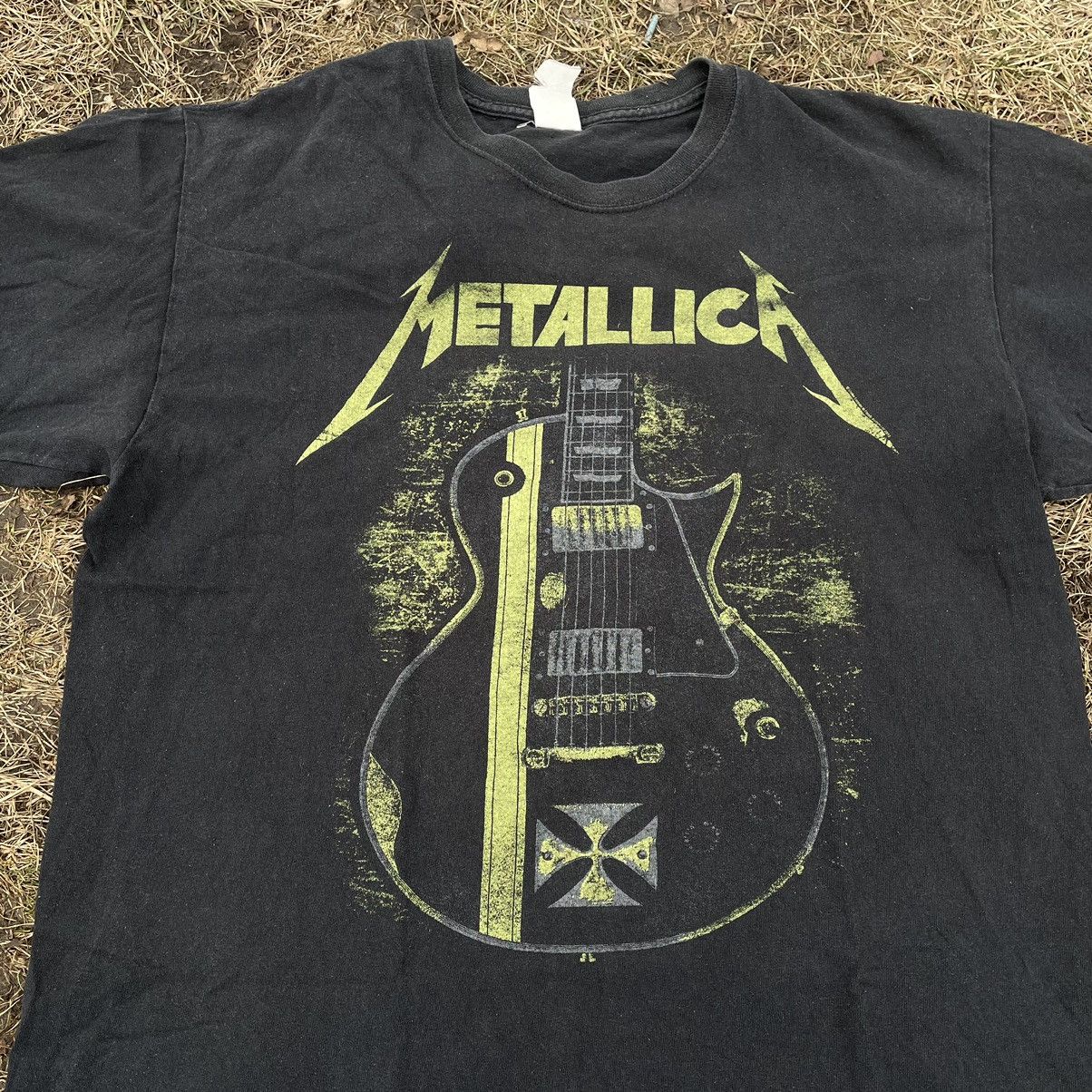 Vintage Vintage 90s Metallica Graphic Tee Sun Faded Grunge Band Tee Size US L / EU 52-54 / 3 - 4 Thumbnail