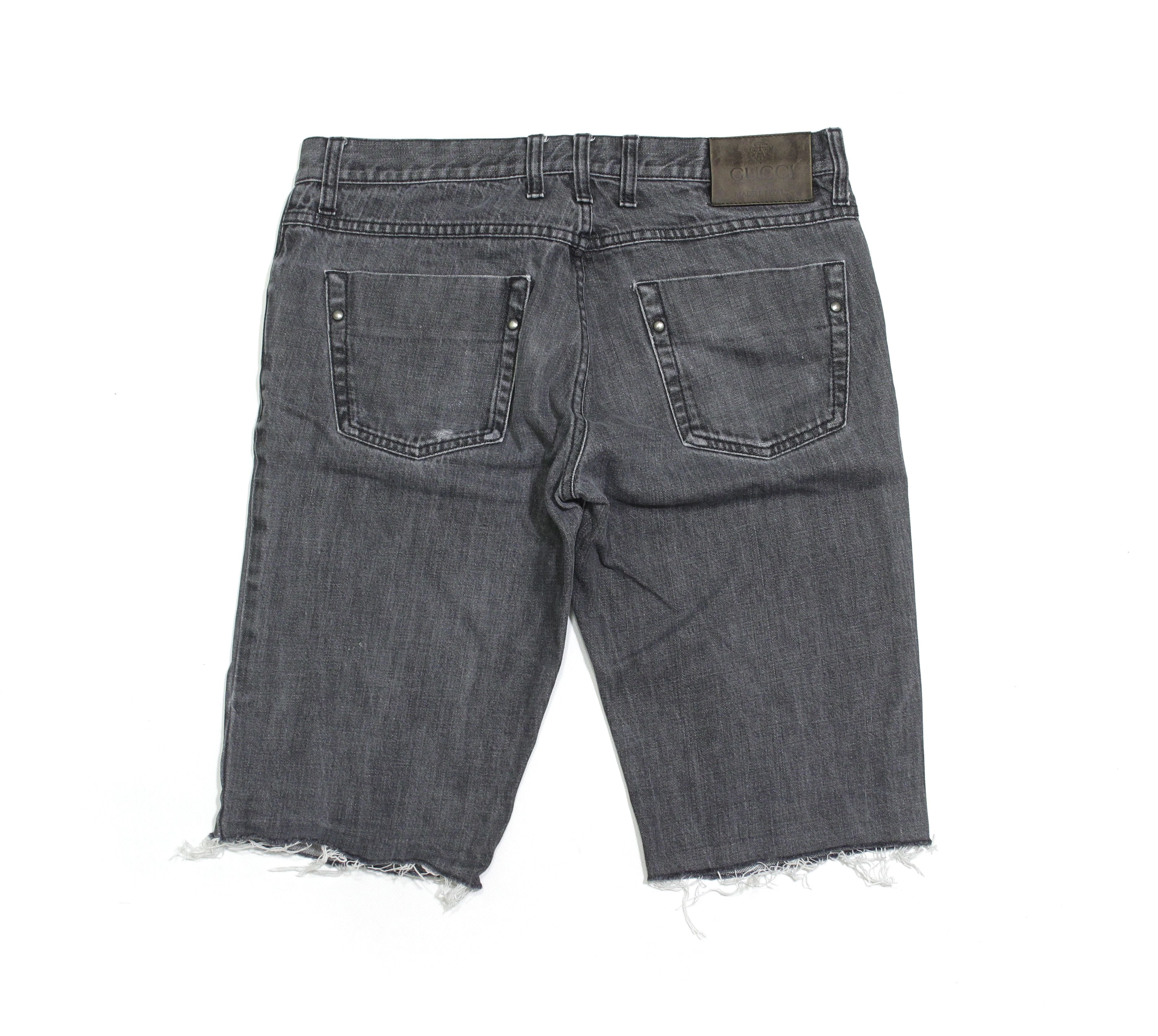 Gucci Denim Washed Cut Off Shorts Size US 30 / EU 46 - 2 Thumbnail