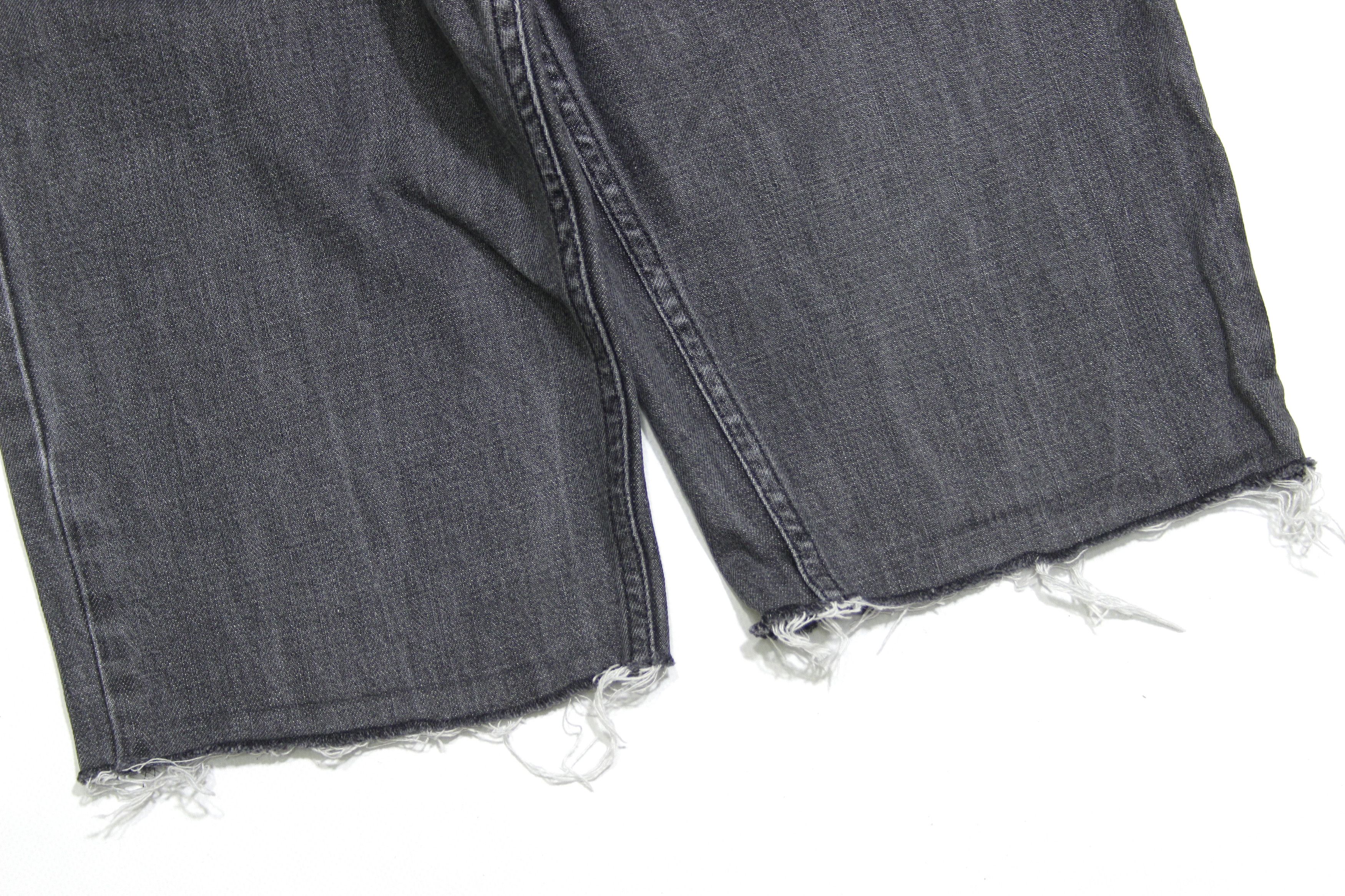 Gucci Denim Washed Cut Off Shorts Size US 30 / EU 46 - 5 Thumbnail