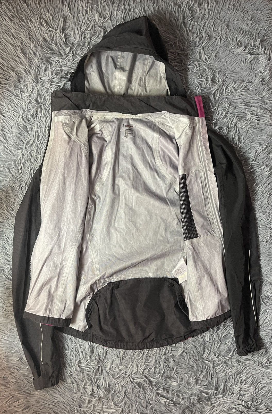 GOREWEAR Gore Bike Wear gore-tex gorpcore style jacket Size XL / US 12-14 / IT 48-50 - 8 Thumbnail