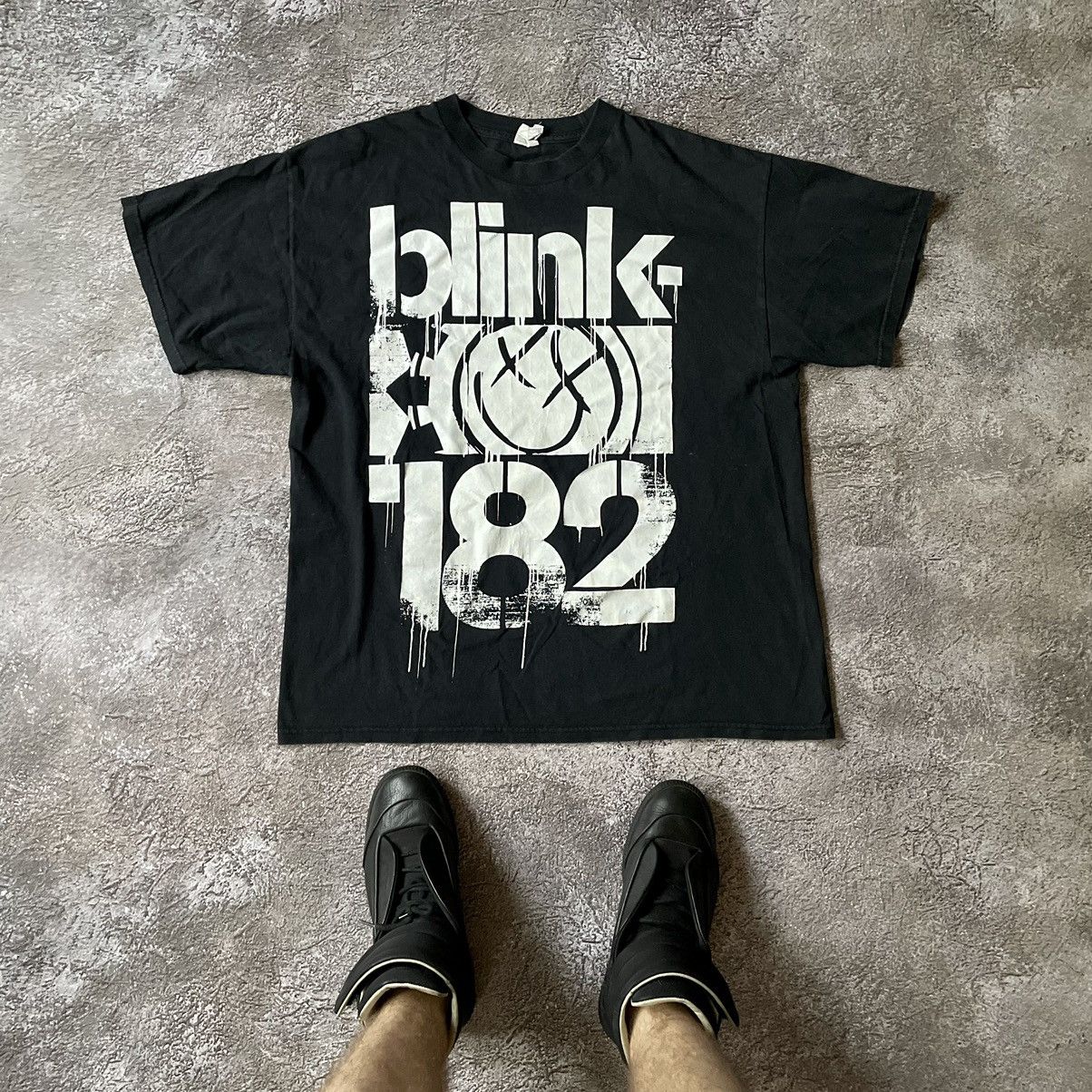 Band Tees Vintage Y2K Blink 182 Dead Face 666 Devil Creepy Horror Tee Size US XL / EU 56 / 4 - 1 Thumbnail