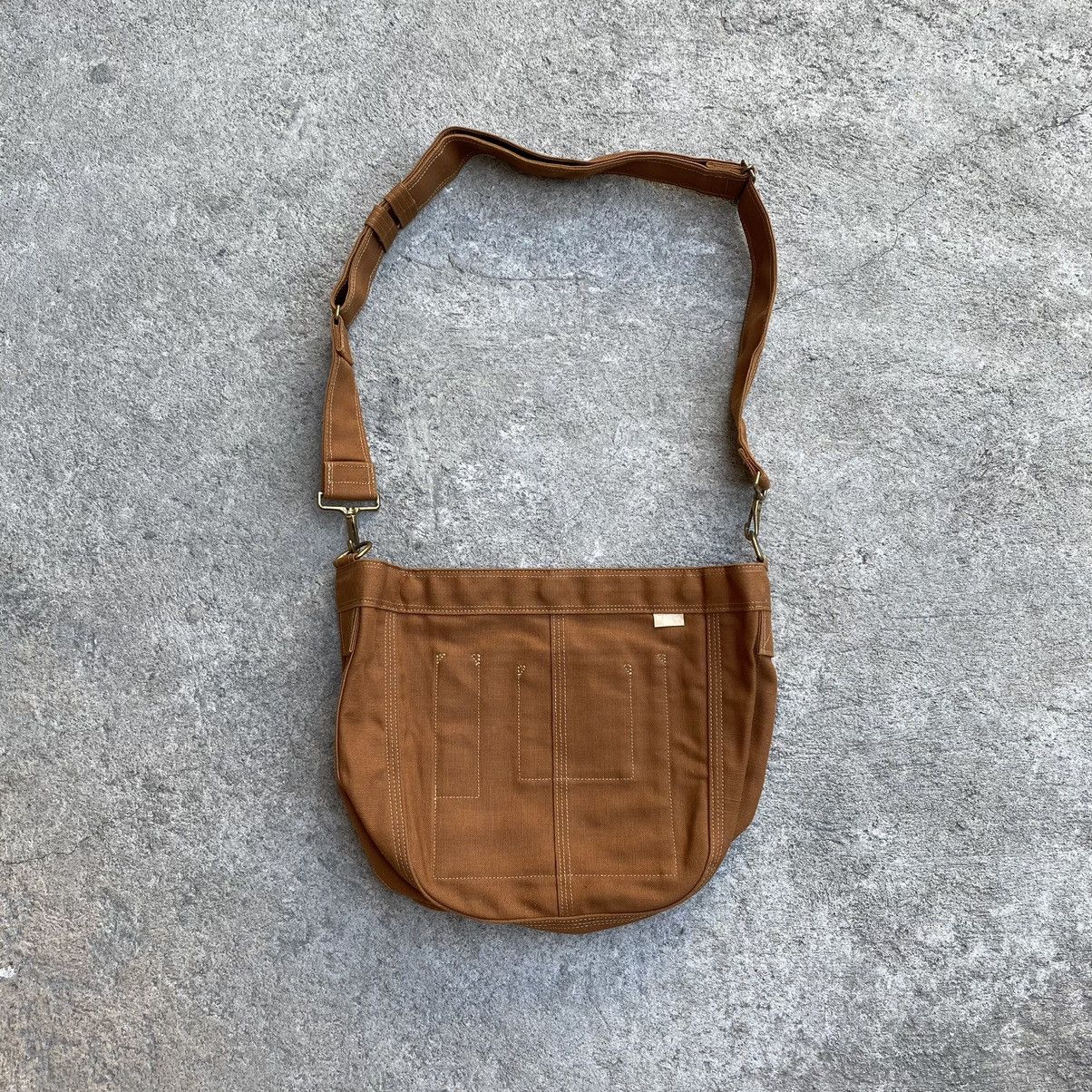 image of Porter - Crossbody Bag in Brown, Men's
