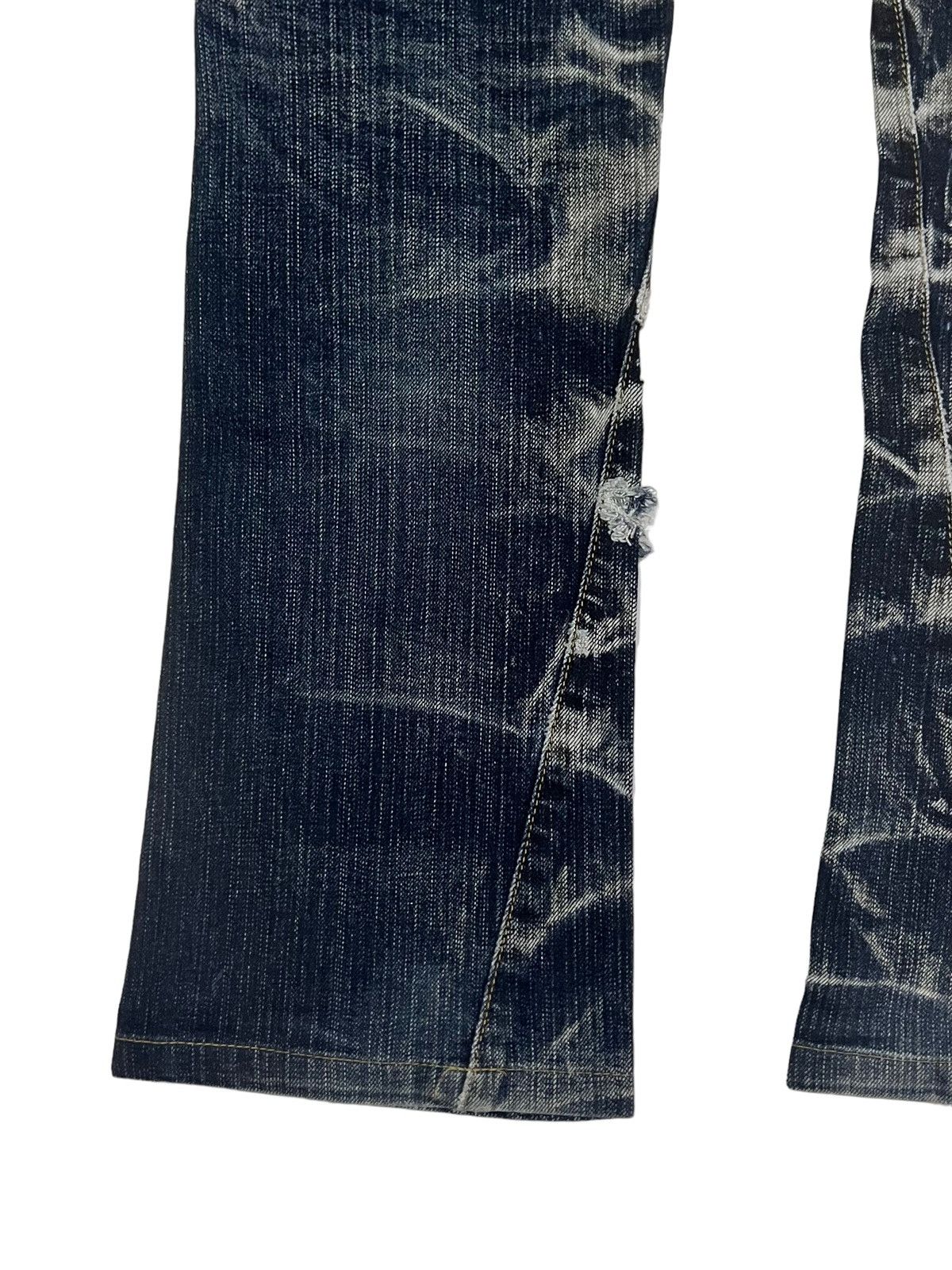 Tornado Mart ❌NEED TO GONE❌Tornado mart Japan Distressed Clawmark Flare Size US 31 - 16 Thumbnail