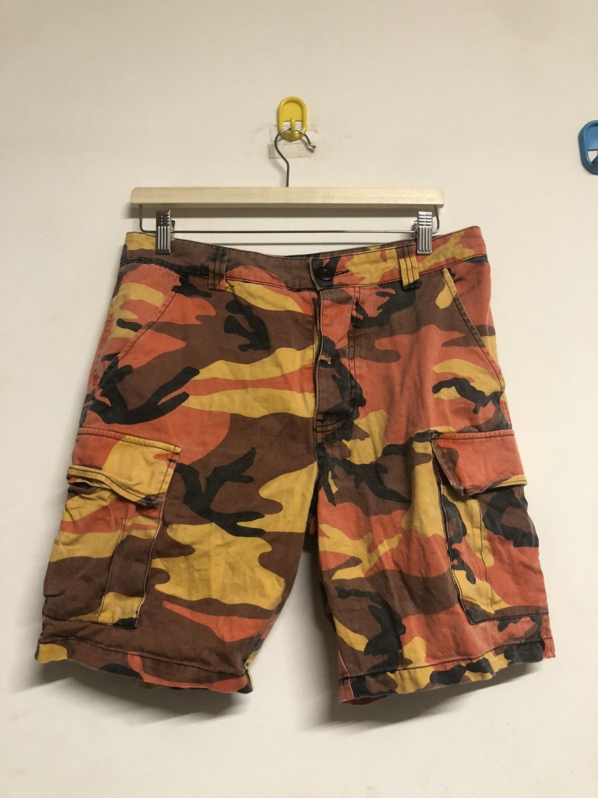 Designer × Vintage Reclaimed vintage orange cargo paint fashion Y2K Size US 30 / EU 46 - 1 Thumbnail