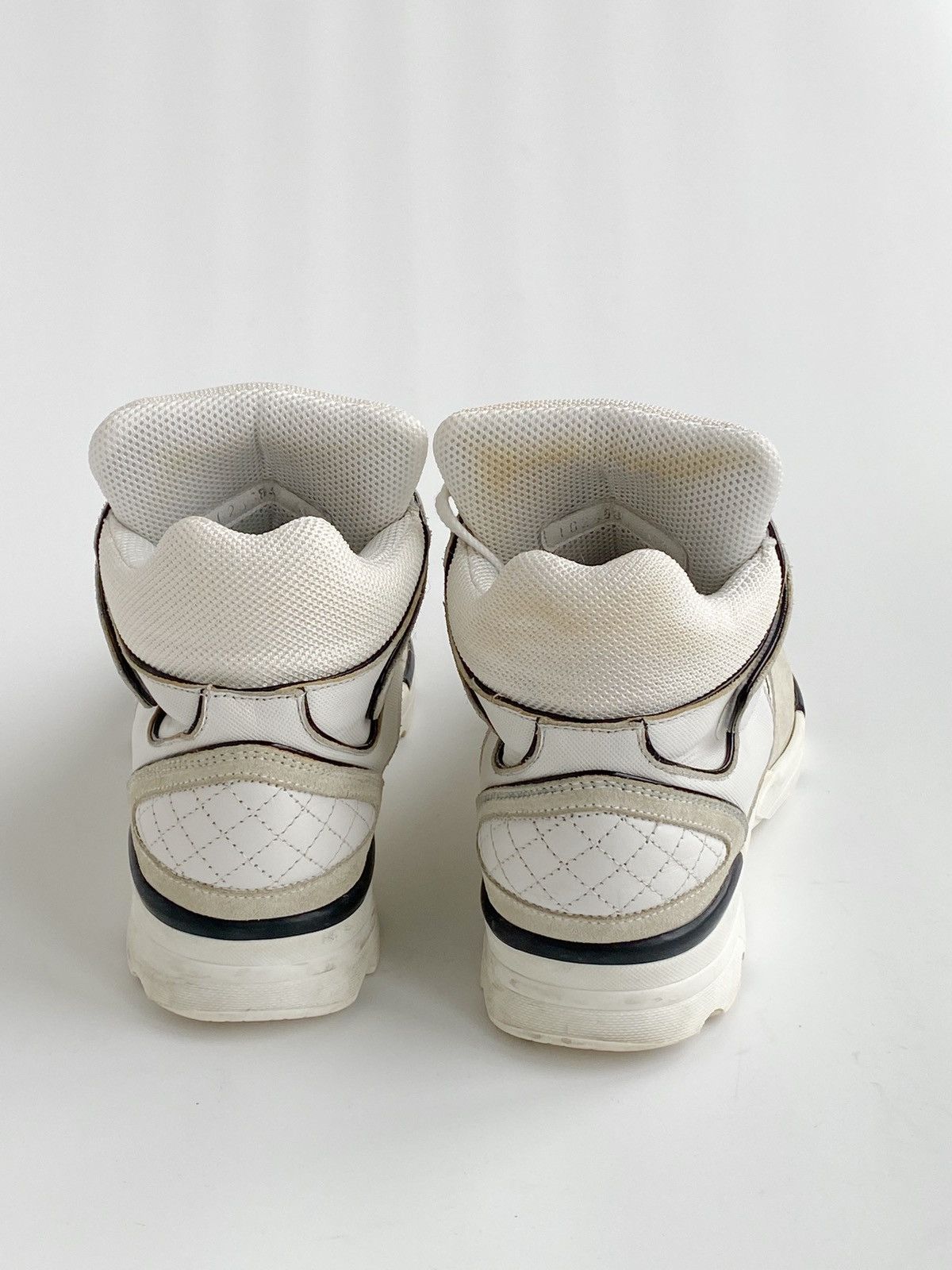 Chanel × Vintage CHANEL CC Sneakers Size US 7 / EU 40 - 10 Thumbnail