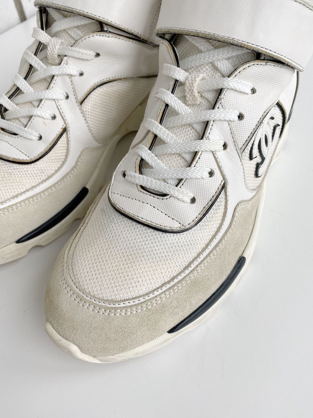 Chanel × Vintage CHANEL CC Sneakers Size US 7 / EU 40 - 6 Thumbnail