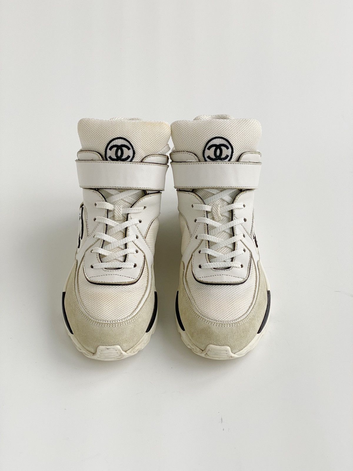 Chanel × Vintage CHANEL CC Sneakers Size US 7 / EU 40 - 2 Thumbnail