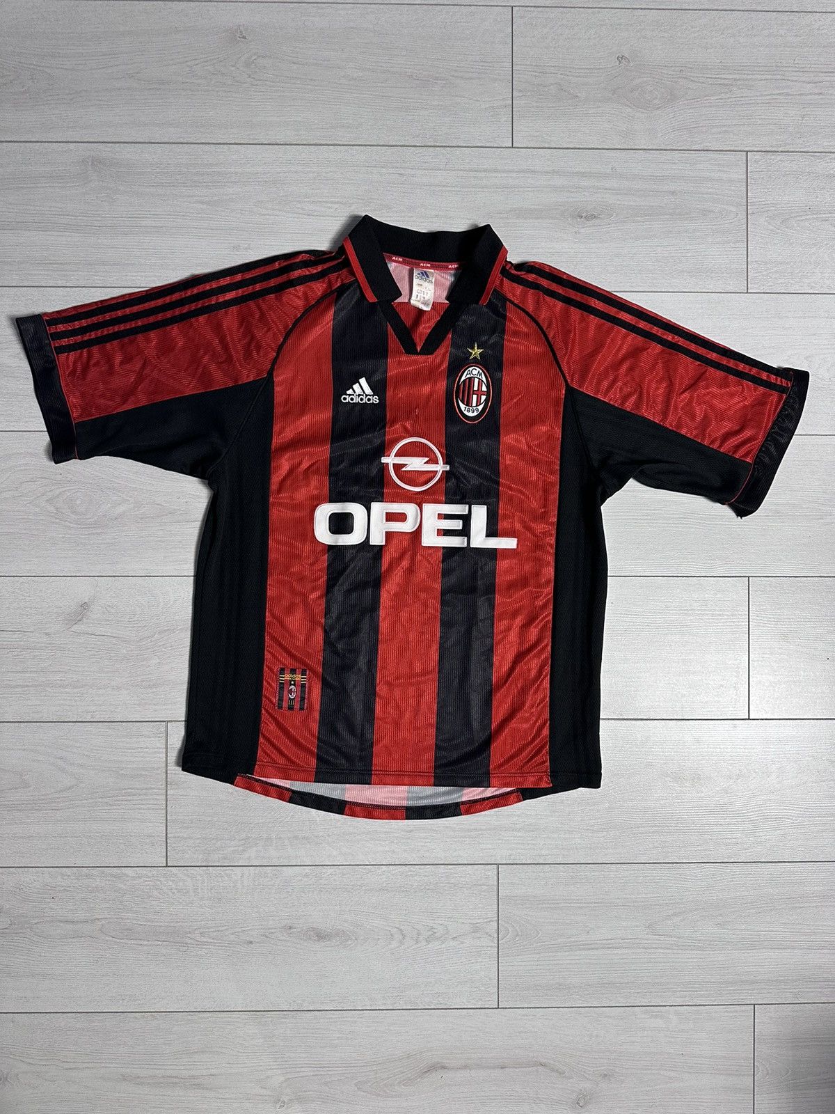 Soccer jersey 2024 vintage Milan size L