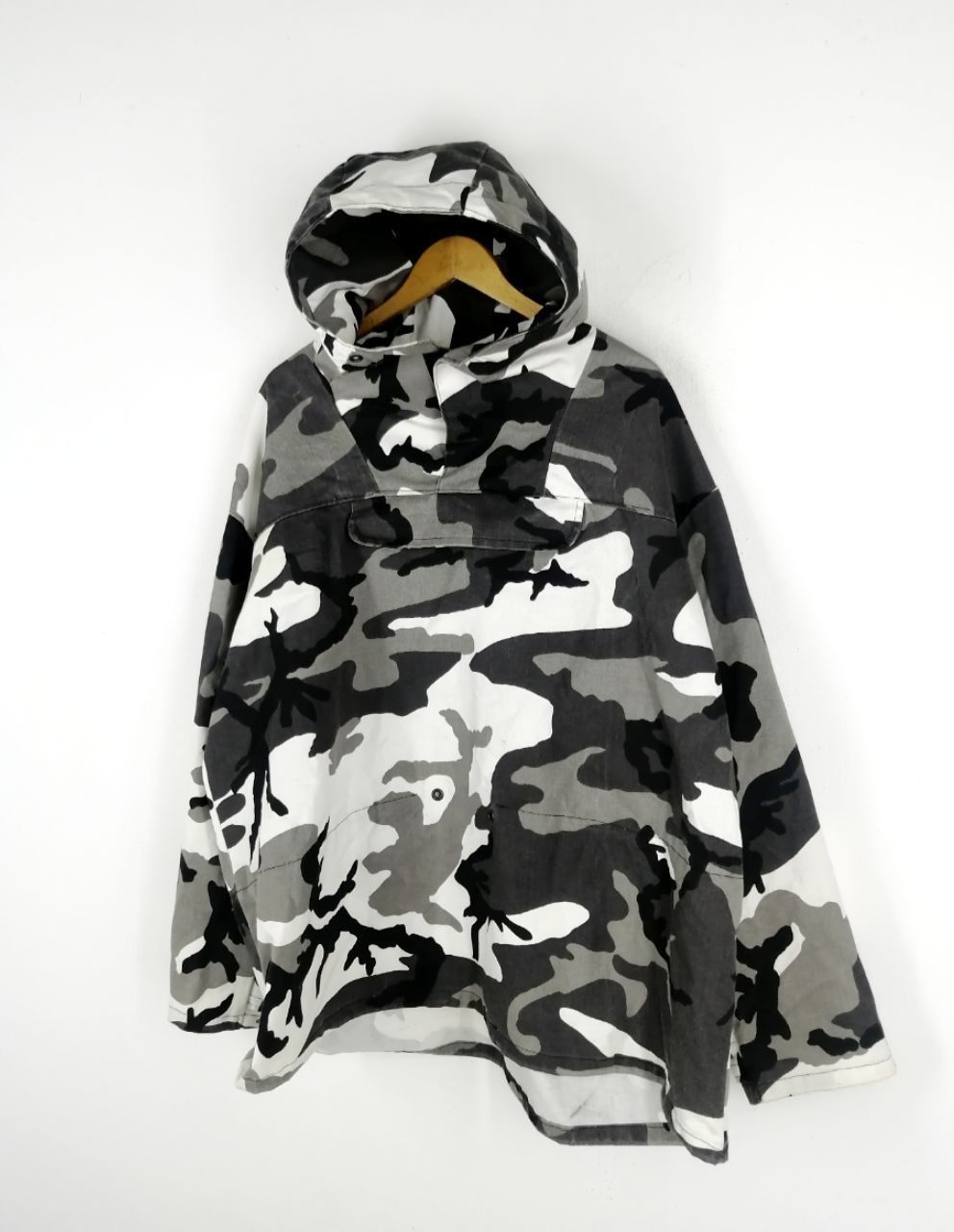 Other BILLIE EILISH STYLES ANORAK CAMO JACKET Size US L / EU 52-54 / 3 - 3 Thumbnail
