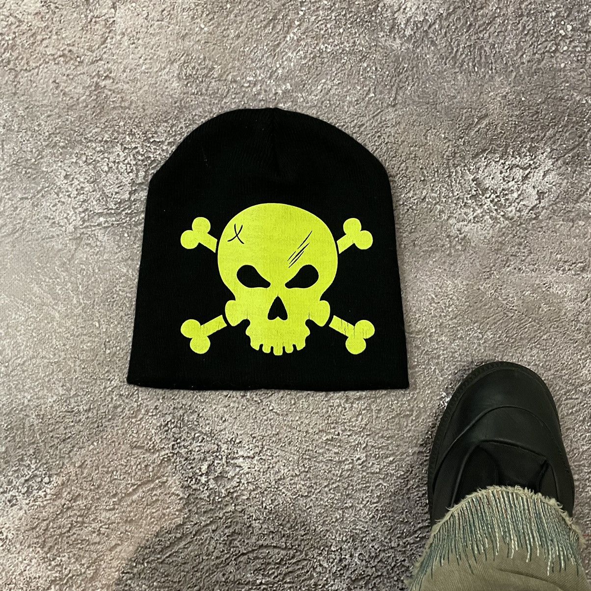 Vintage Vintage Y2K Neon Skull Graphic Beanie Dark Streetwear OS Size ONE SIZE - 2 Thumbnail