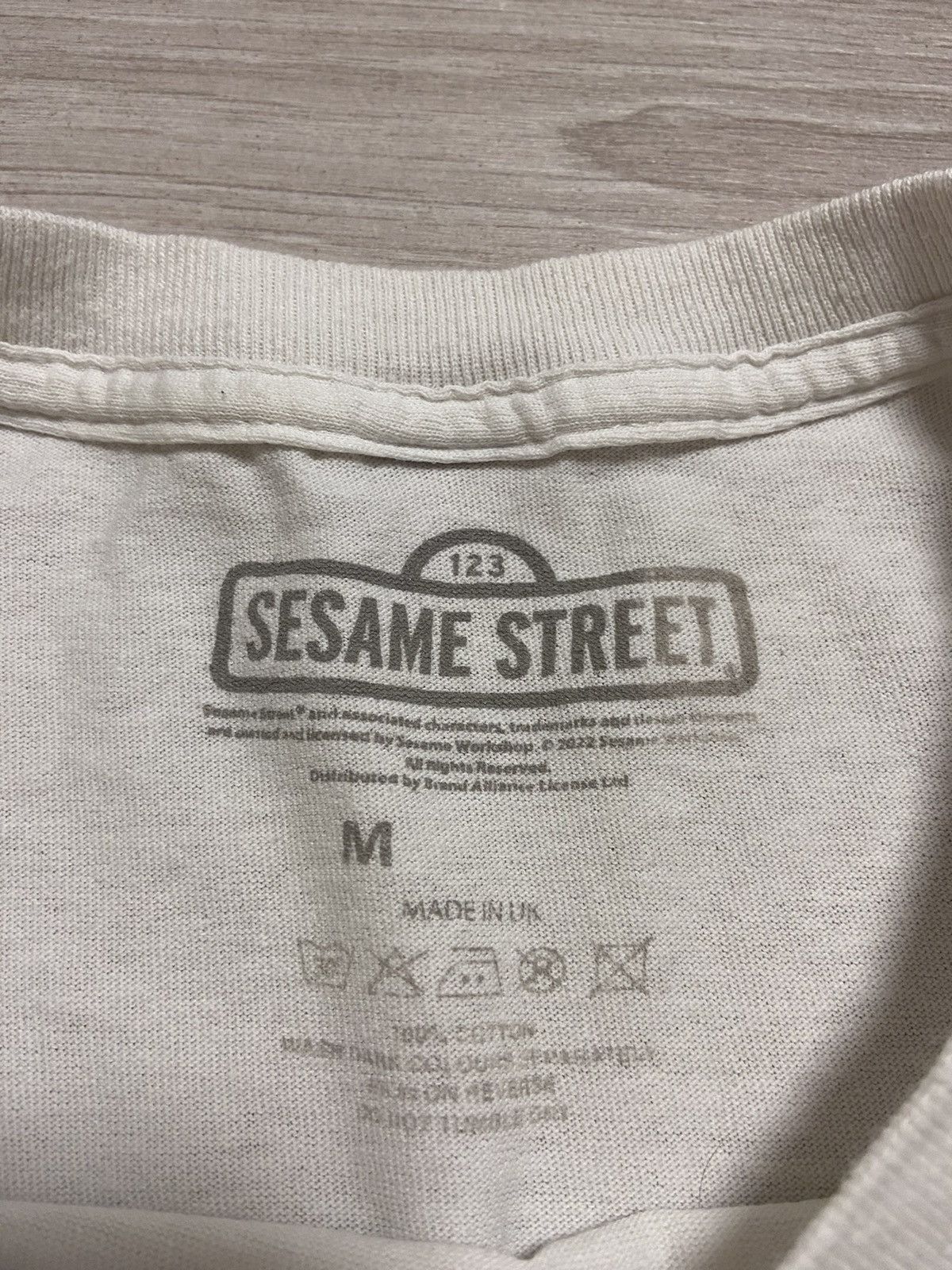 Cartoon Network T-shirt Sesame Street Kaws Size US L / EU 52-54 / 3 - 5 Thumbnail