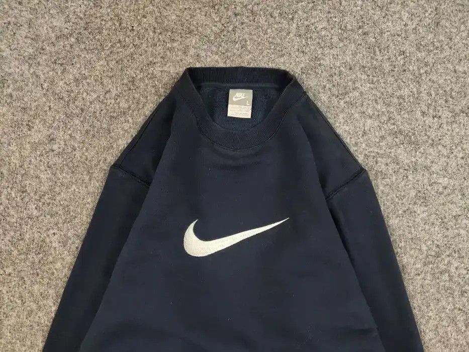Nike Vintage 90's Nike Center Swoosh Women's Crewneck Sweatshirt Size M / US 6-8 / IT 42-44 - 3 Thumbnail