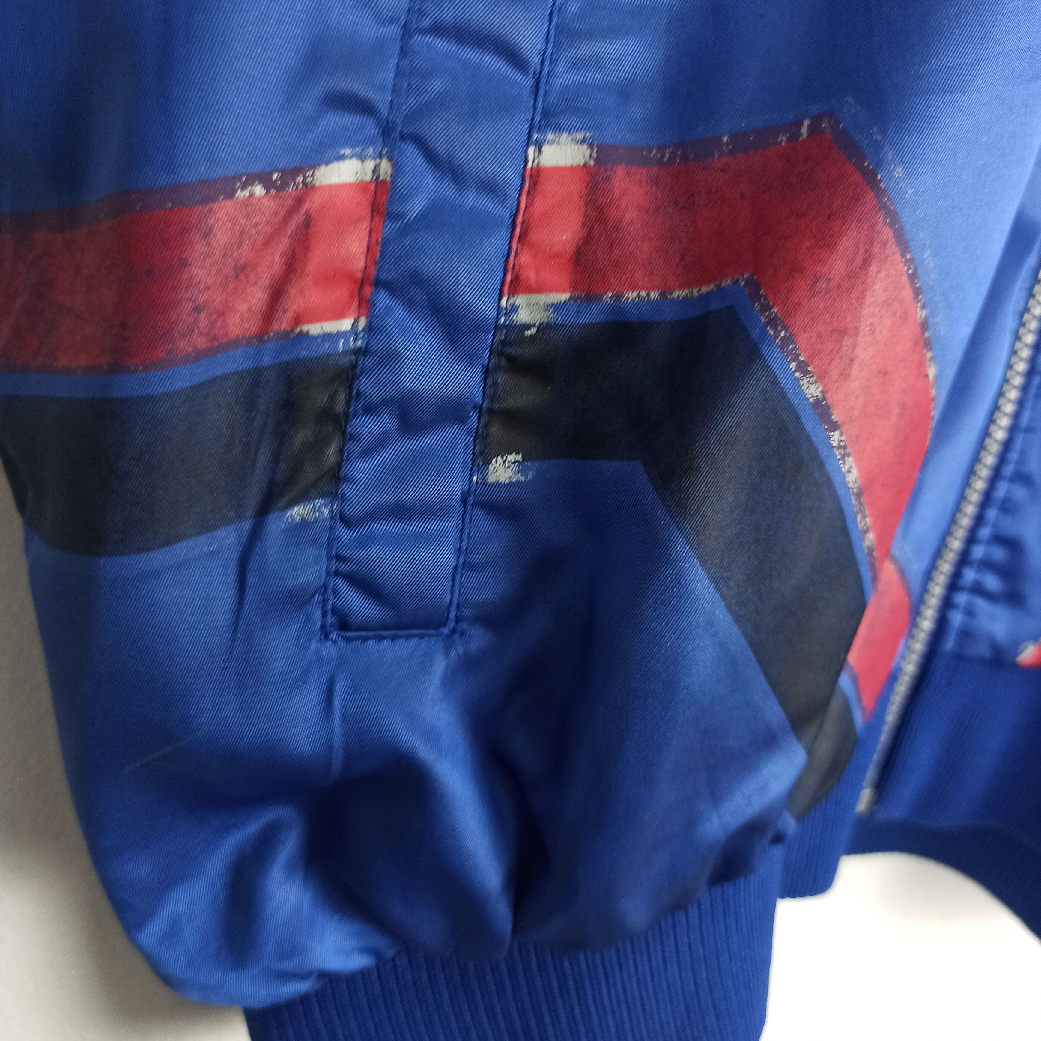 Japanese Brand Vintage Le Coq Sportif Light Jacket Japan Size US M / EU 48-50 / 2 - 4 Thumbnail