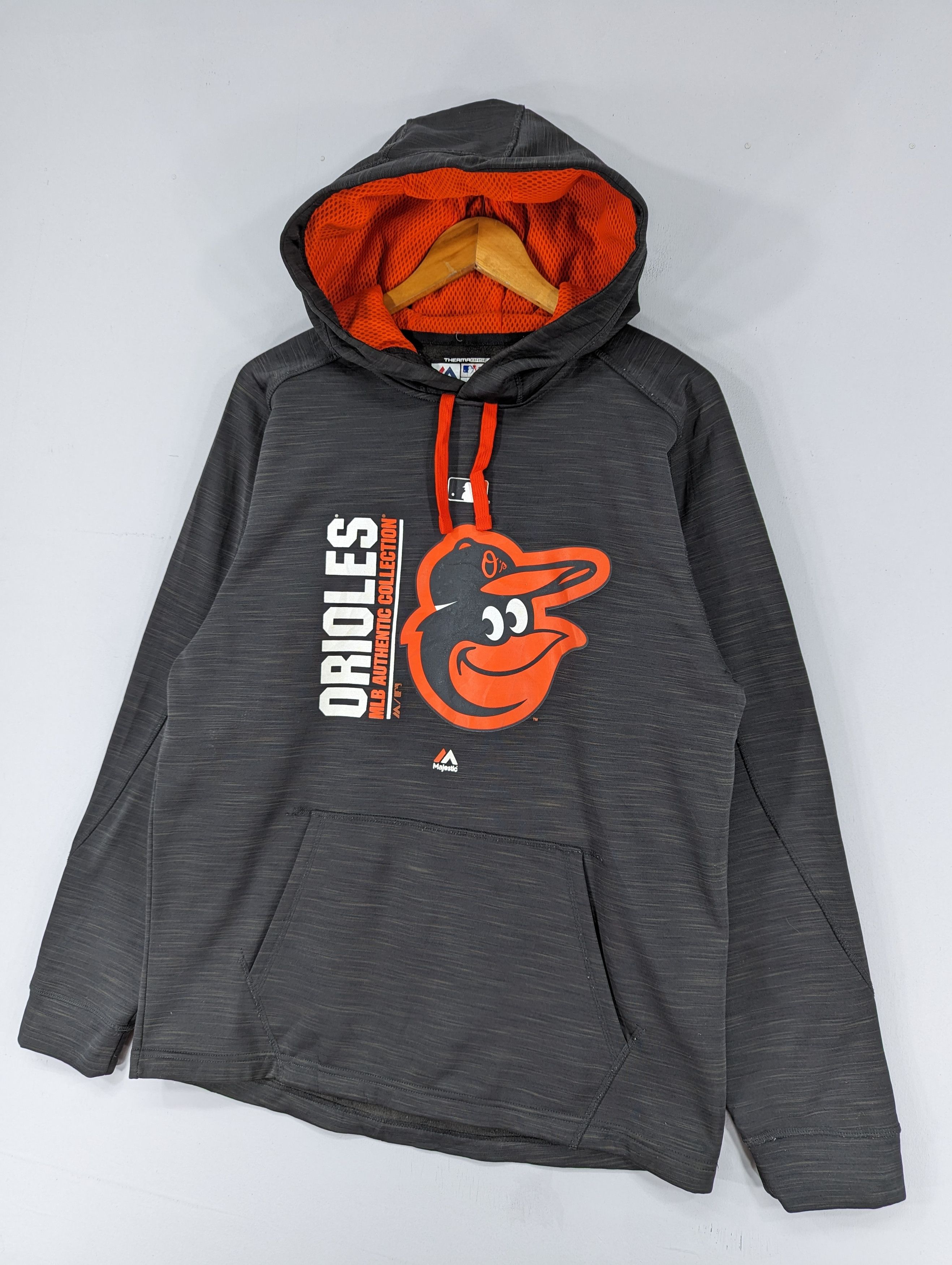 MLB 🔥RARE🔥Baltimore Orioles Majestic Baseball Hoodie Size US M / EU 48-50 / 2 - 3 Thumbnail