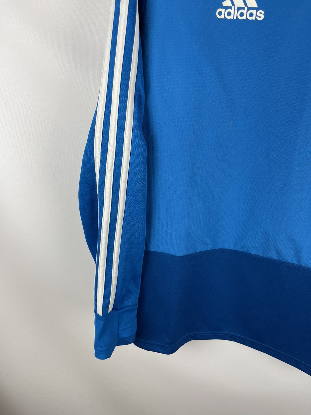 Adidas Adidas Real Madrid 2018 long sleeve training soccer jersey Size US S / EU 44-46 / 1 - 4 Thumbnail