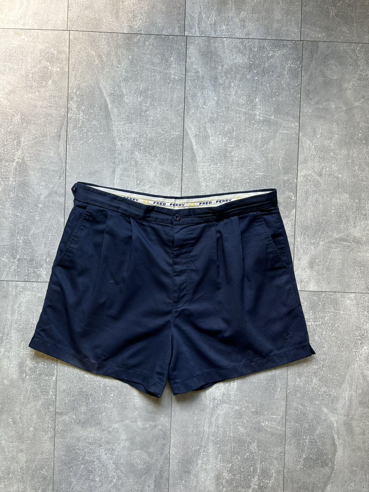 Fred Perry × Vintage Mens Vintage Fred Perry Shorts streetwear y2k rare Size US 38 / EU 54 - 14 Thumbnail