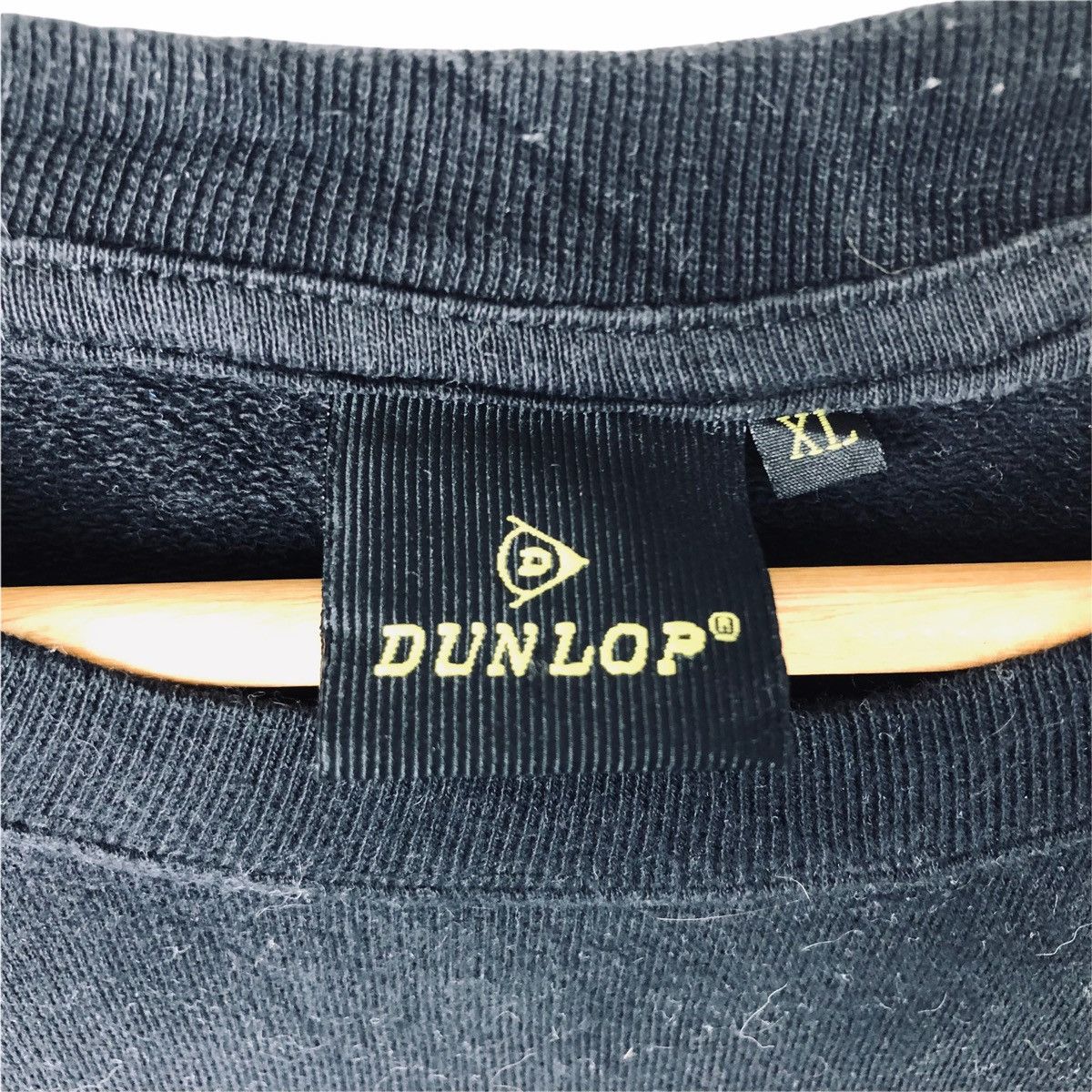 Dunlop Dunlop motorsports sweatshirt casual jumper pullover Size US XL / EU 56 / 4 - 3 Thumbnail