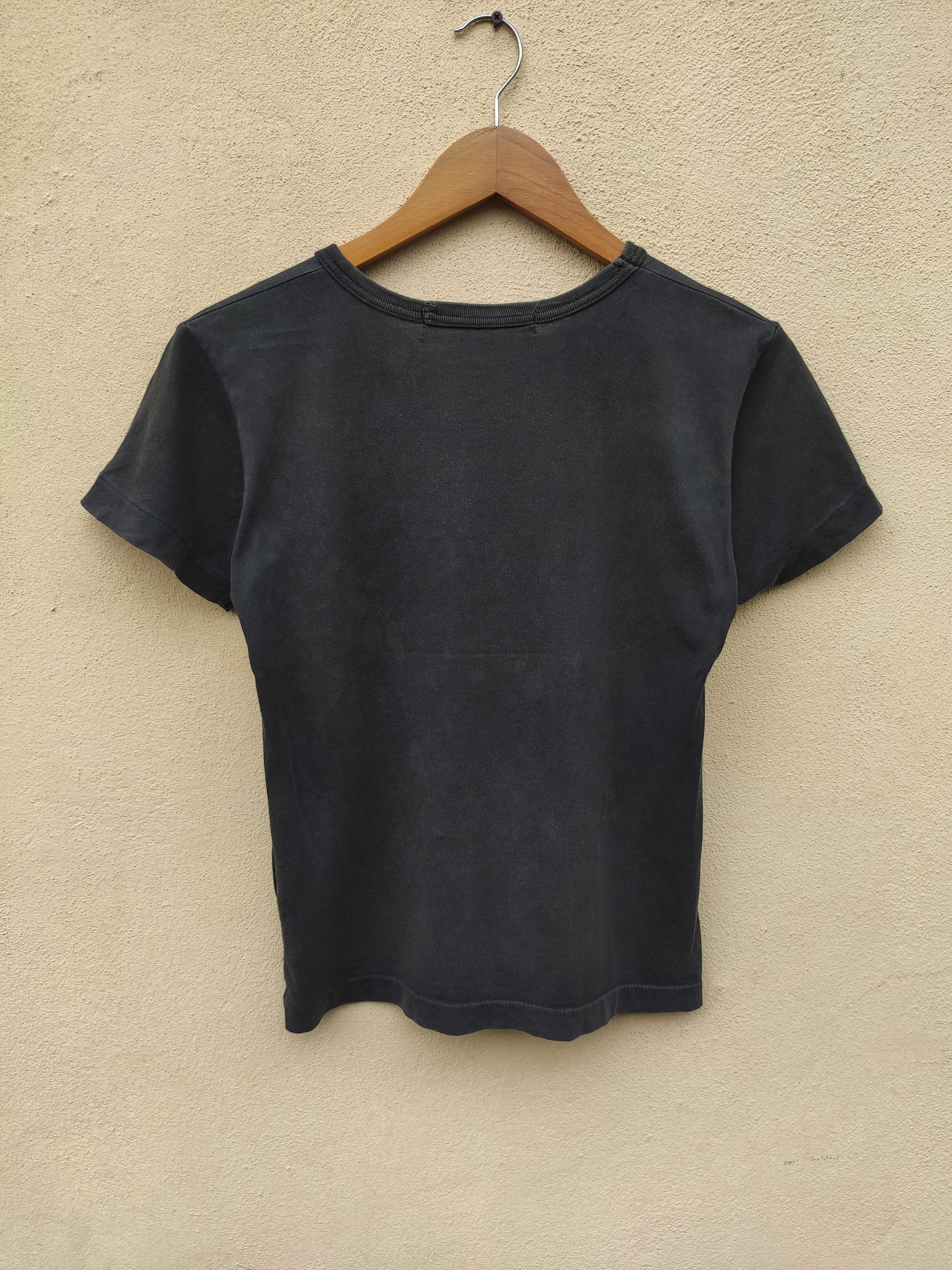 Comme des Garcons Comme Des Garcons Play t shirt small Size US XS / EU 42 / 0 - 3 Thumbnail