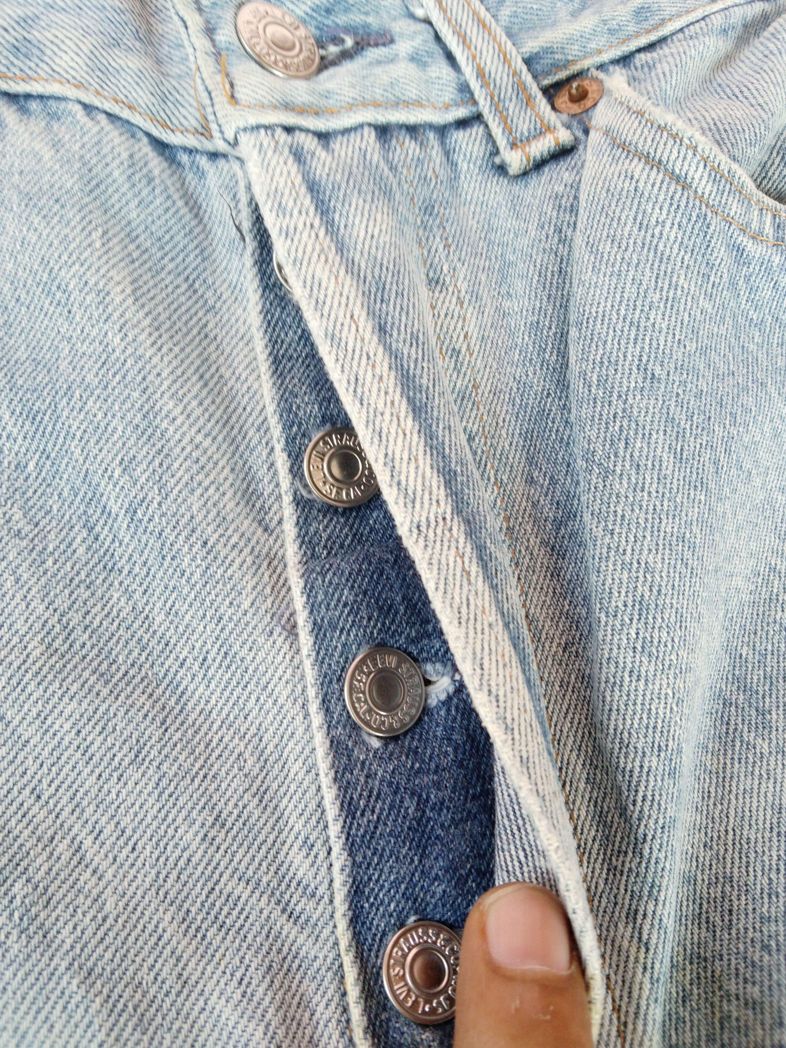 Levi's × Vintage 1988 Vintage Levis 501 xx Made In USA Distressed Jeans Size US 29 - 8 Thumbnail