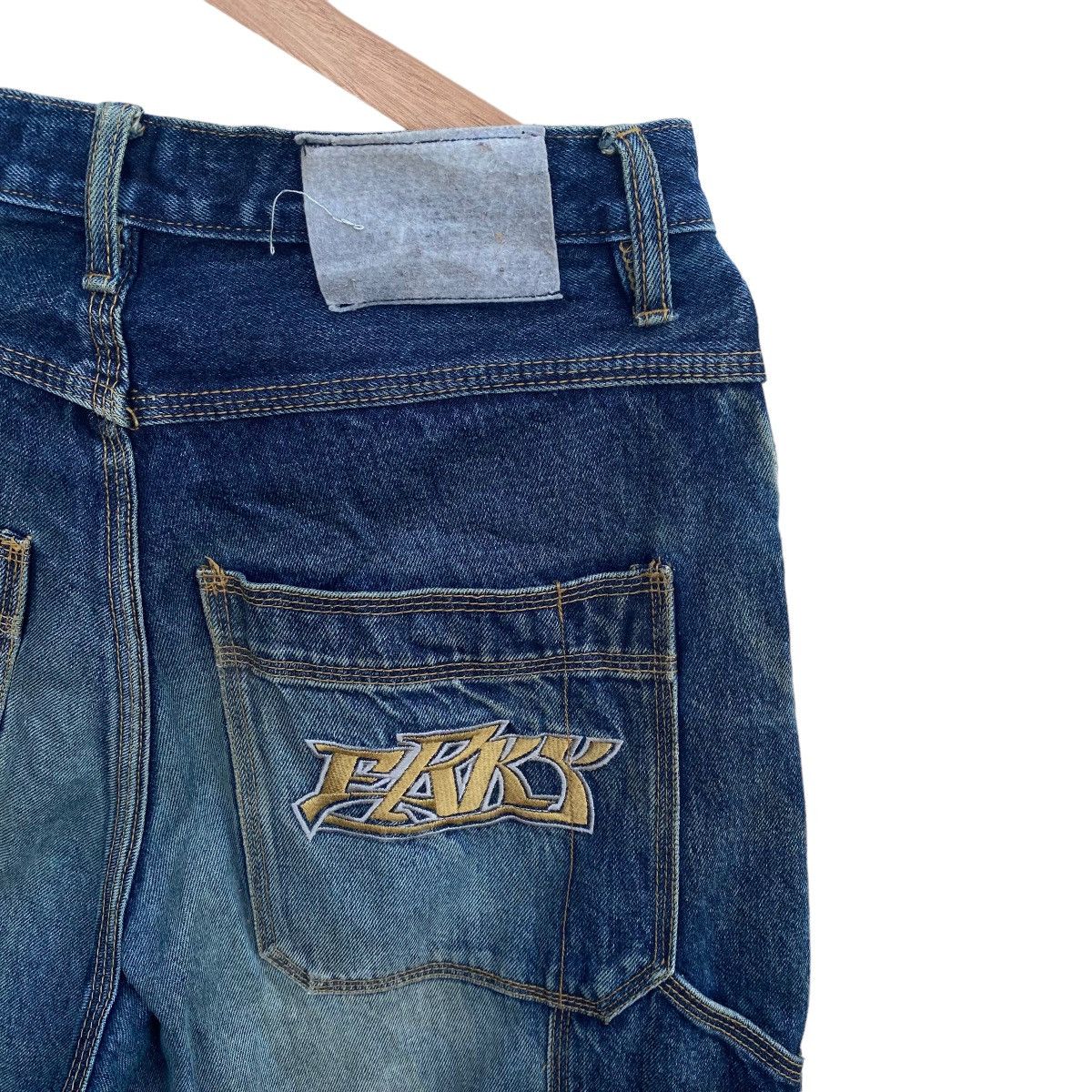 Japanese Brand Vtg Distressed Freaky Washed Denim Baggy Cargo Pants Size US 31 - 8 Thumbnail