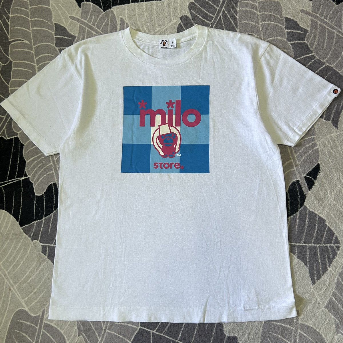 Bape OG Vintage 2005 General Baby Milo Store Tshirts Size US L / EU 52-54 / 3 - 1 Thumbnail