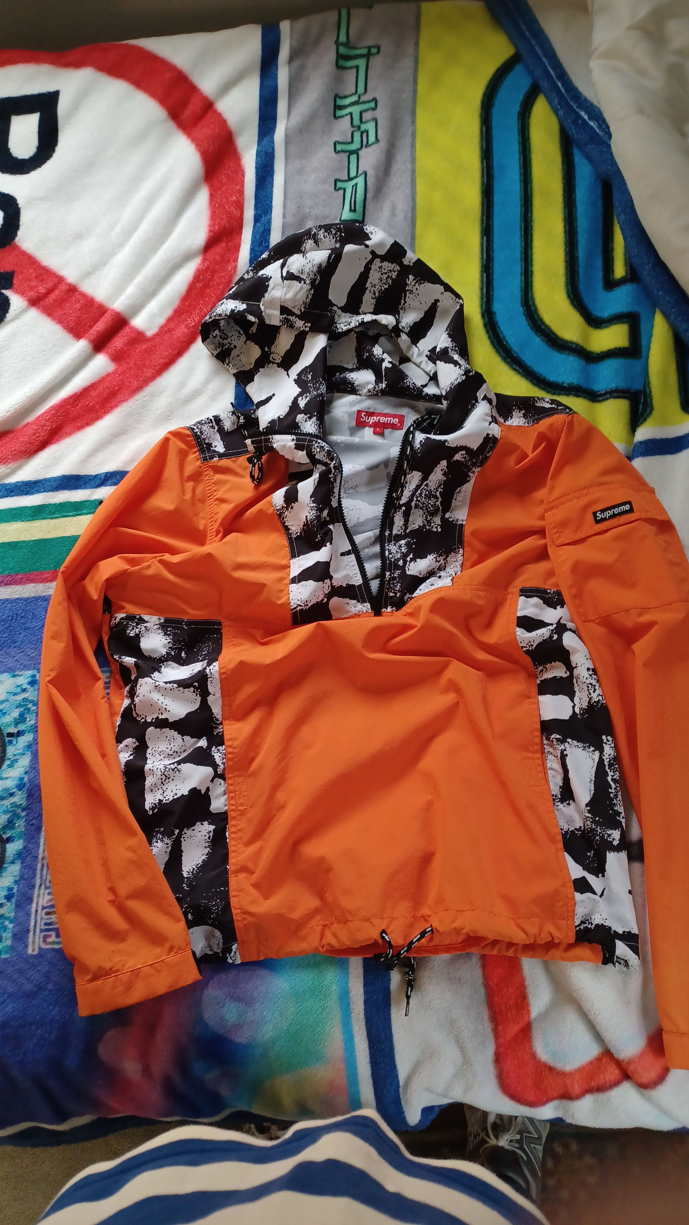 【Lサイズ】Supreme Floral Tapestry Anorak Supreme Floral Tapestry Anorak (SS21) - $198