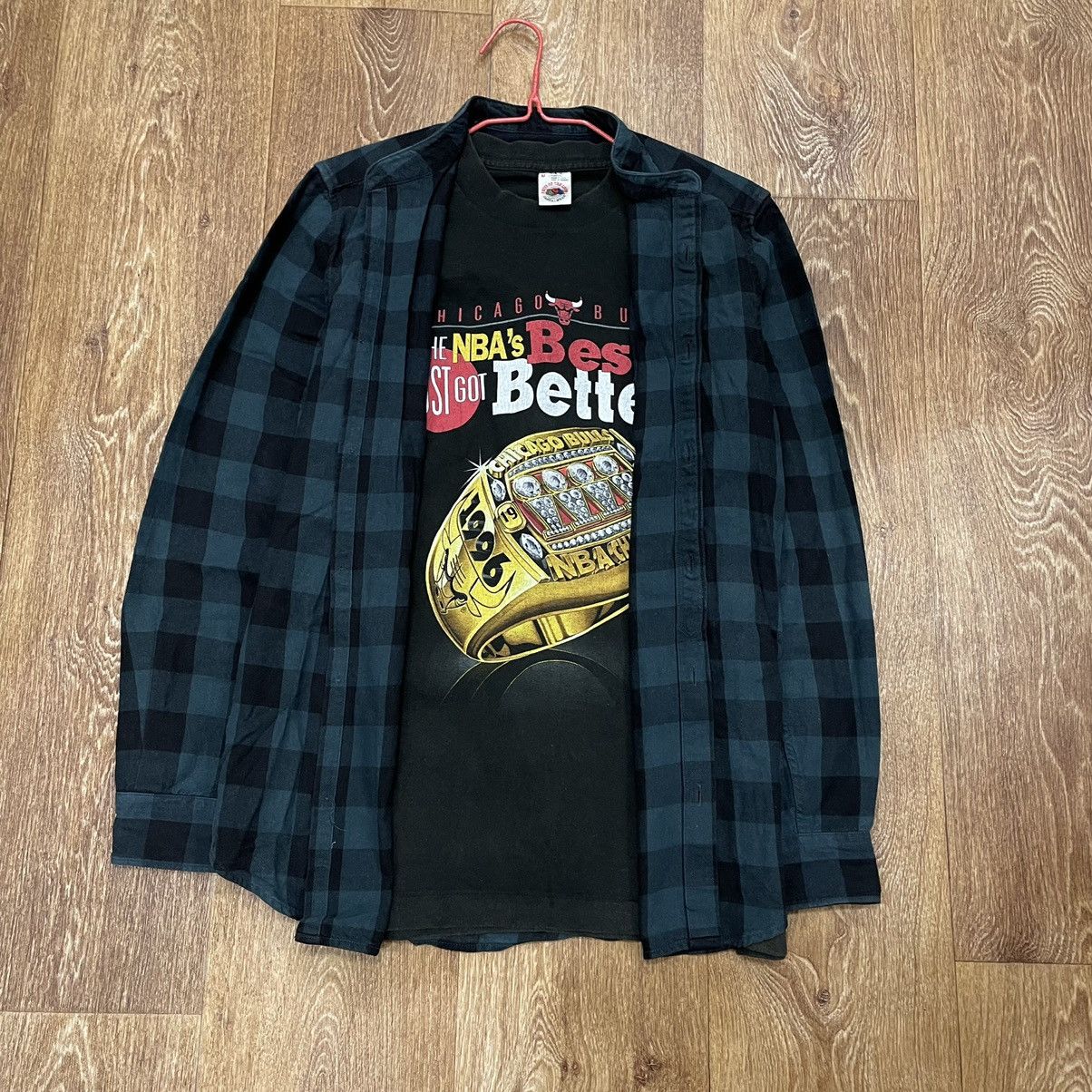 Vintage Vintage 90s Navy Checkered Shirt Grunge Streetwear Baggy M Size US M / EU 48-50 / 2 - 1 Thumbnail