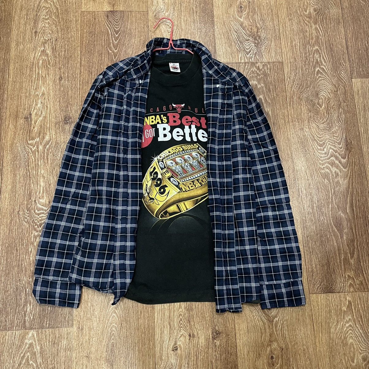 Vintage Vintage 90s Navy Checkered Shirt Grunge Streetwear Worn In L Size US L / EU 52-54 / 3 - 1 Thumbnail