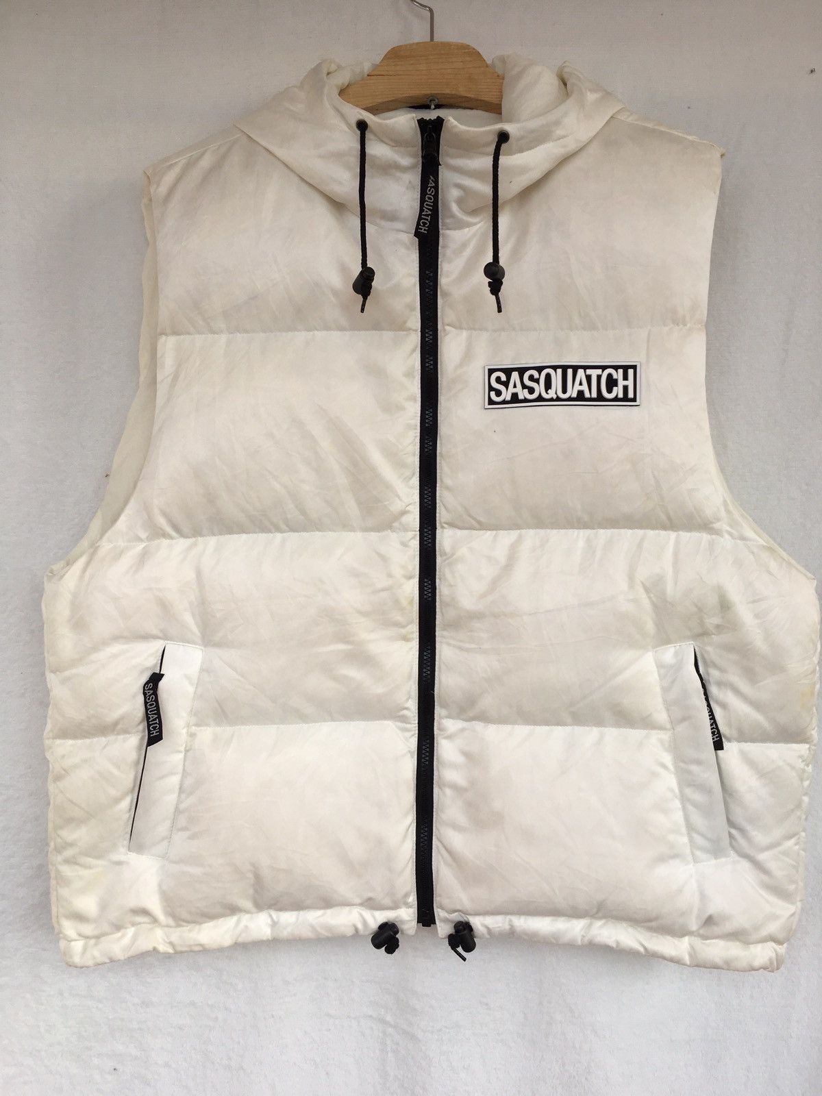 Japanese Brand white vest Size US L / EU 52-54 / 3 - 1 Thumbnail