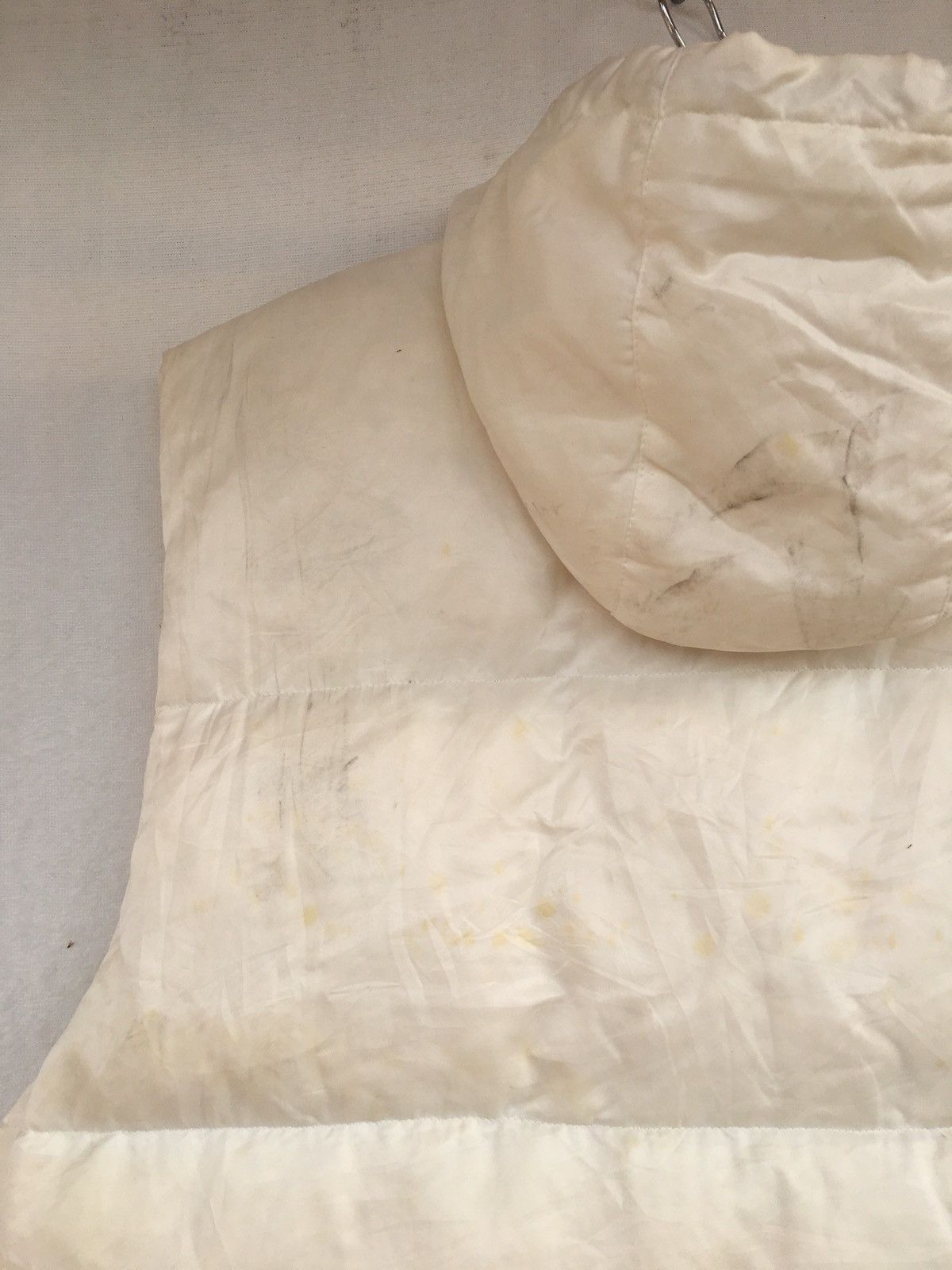 Japanese Brand white vest Size US L / EU 52-54 / 3 - 7 Thumbnail