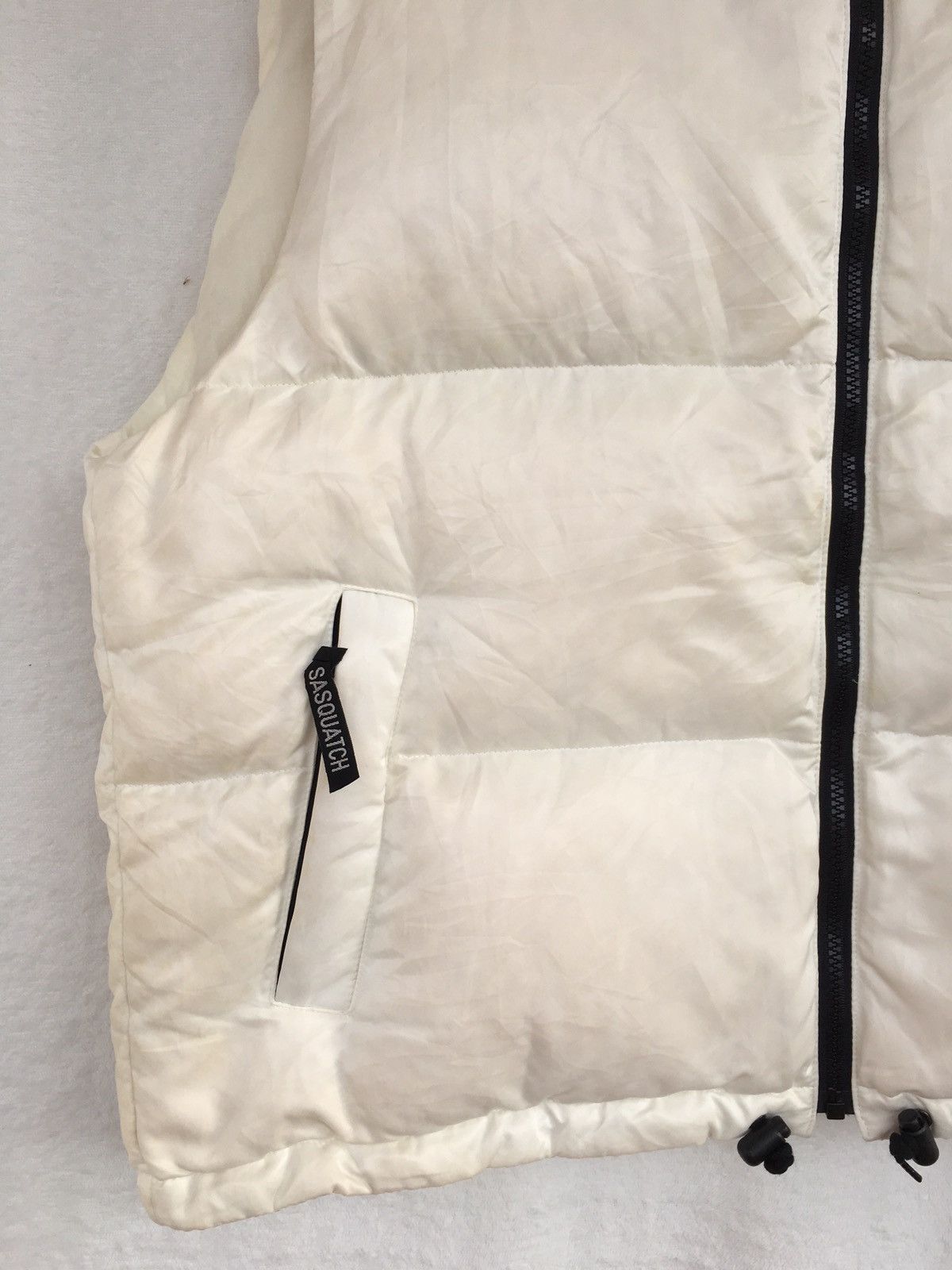 Japanese Brand white vest Size US L / EU 52-54 / 3 - 5 Thumbnail