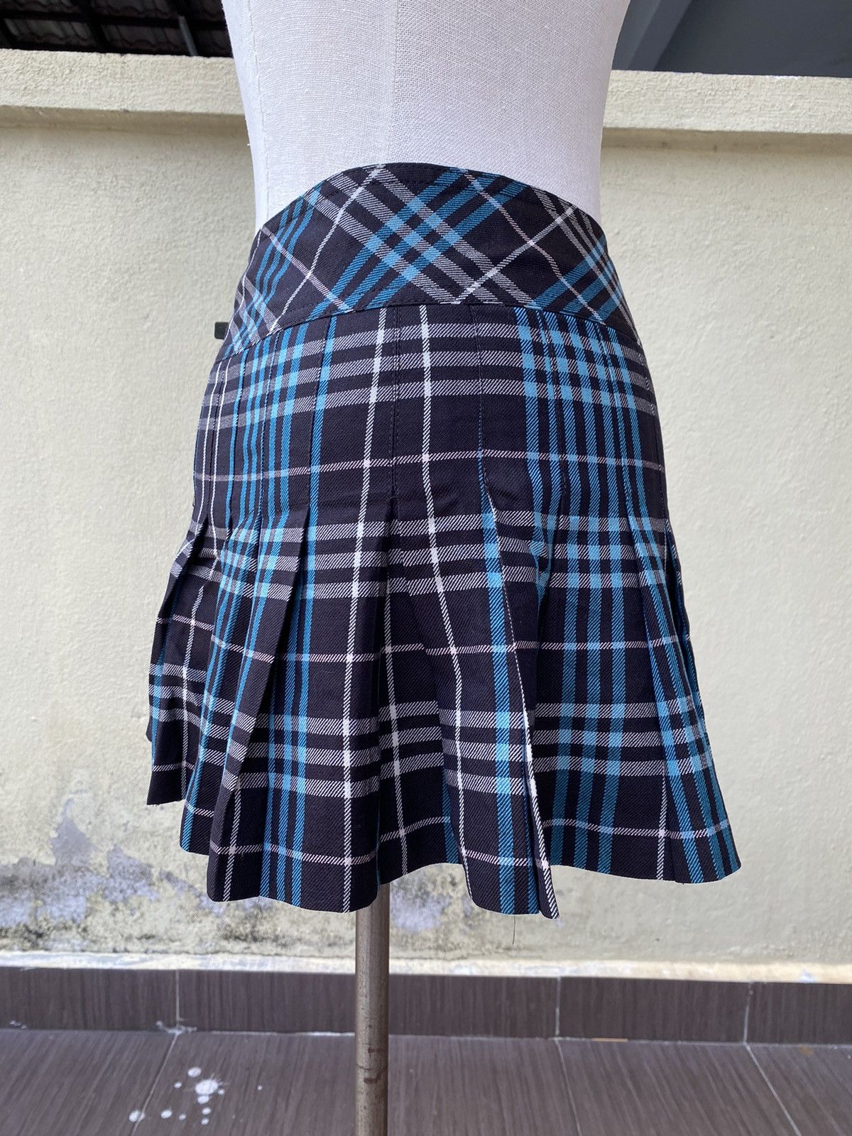 Burberry vintage blue nova check skirt Size 28" / US 6 / IT 42 - 4 Thumbnail
